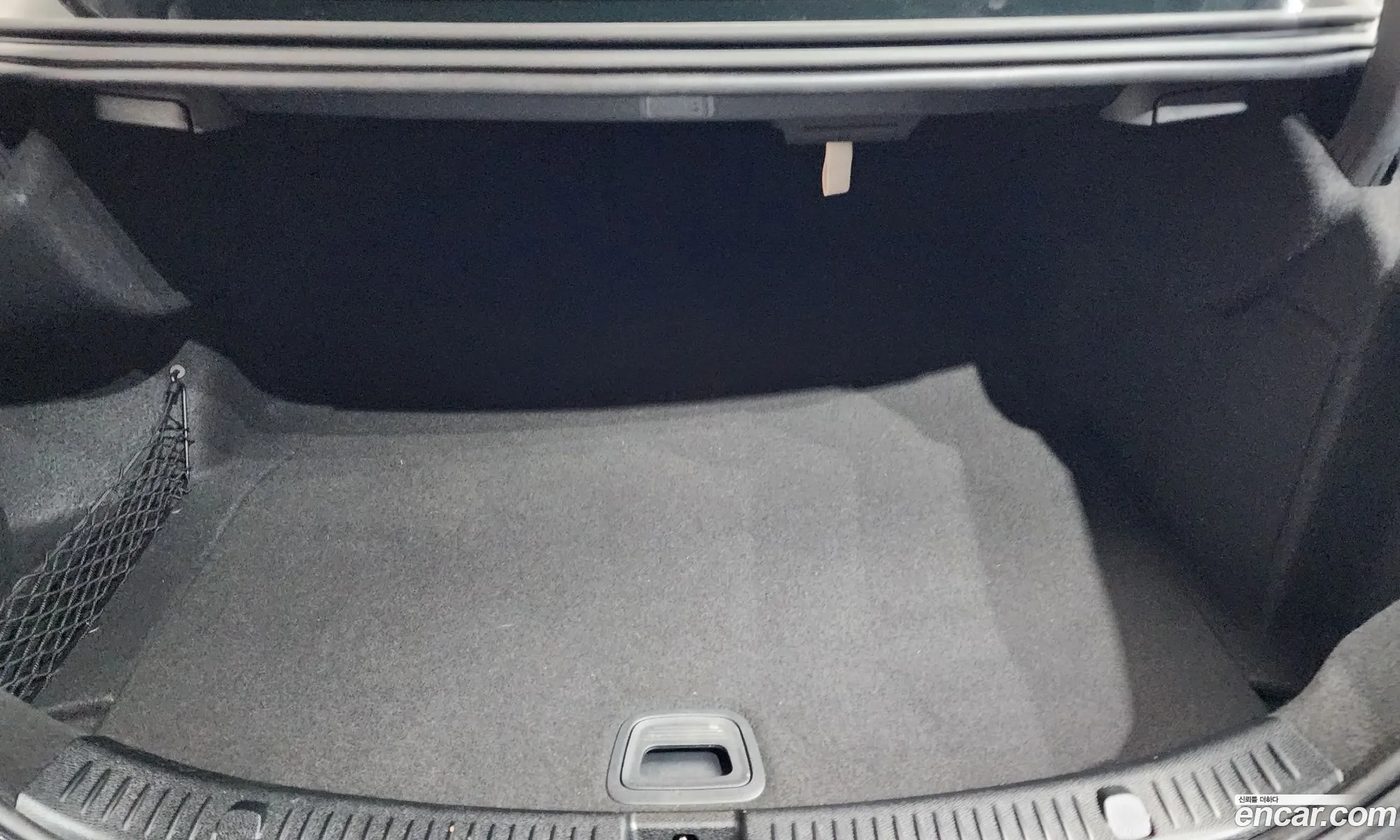 Mercedes-Benz E-Class W213 2019 WDDZF4KB0KA585323 — 35