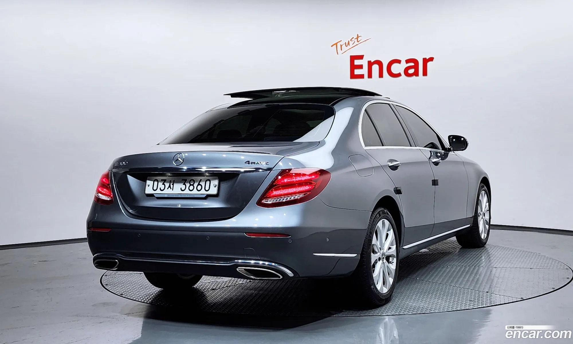 Mercedes-Benz E-Class W213 2019 WDDZF4KB0KA585323 — 21