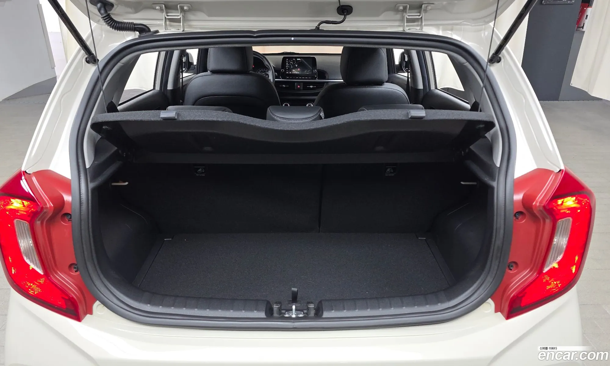 Kia Morning Urban 2023 — 13