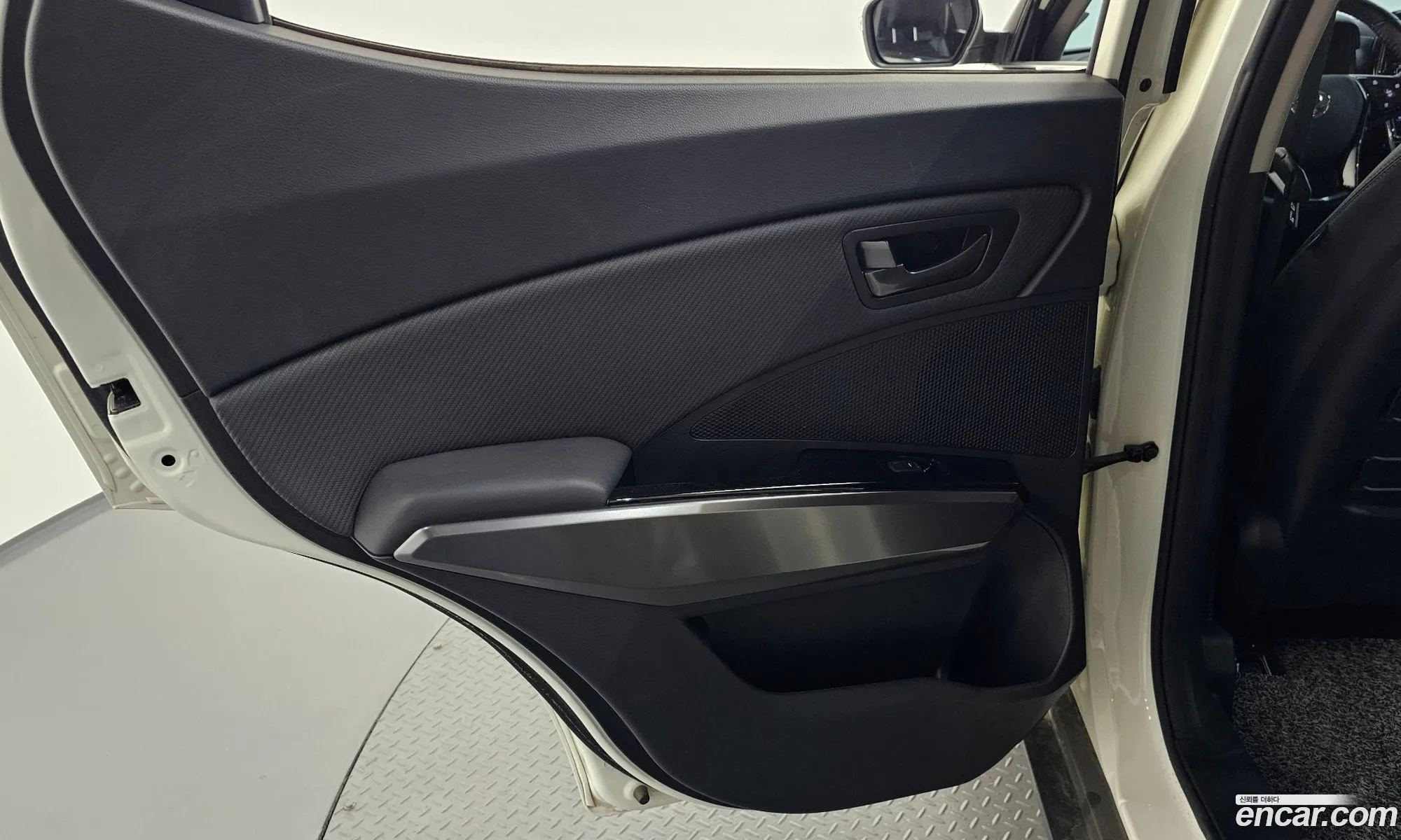 KG Mobility (SsangYong) Tivoli 2020 — 22