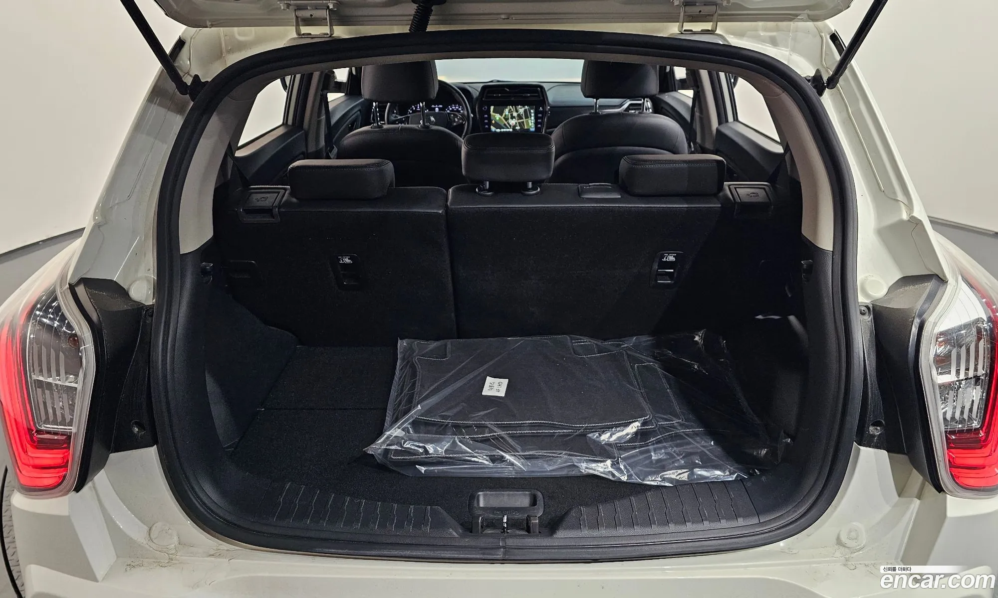 KG Mobility (SsangYong) Tivoli 2020 — 10