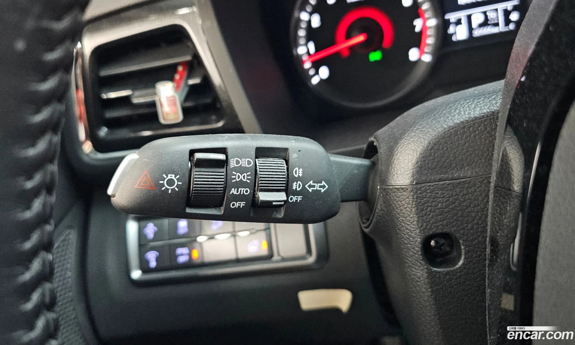 KG Mobility (SsangYong) Tivoli 2020 — 16