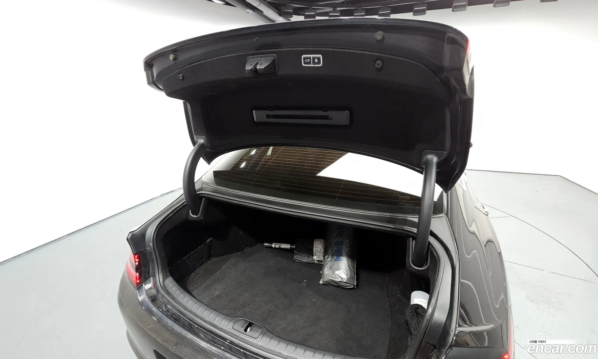 Genesis G80 2022 — 18