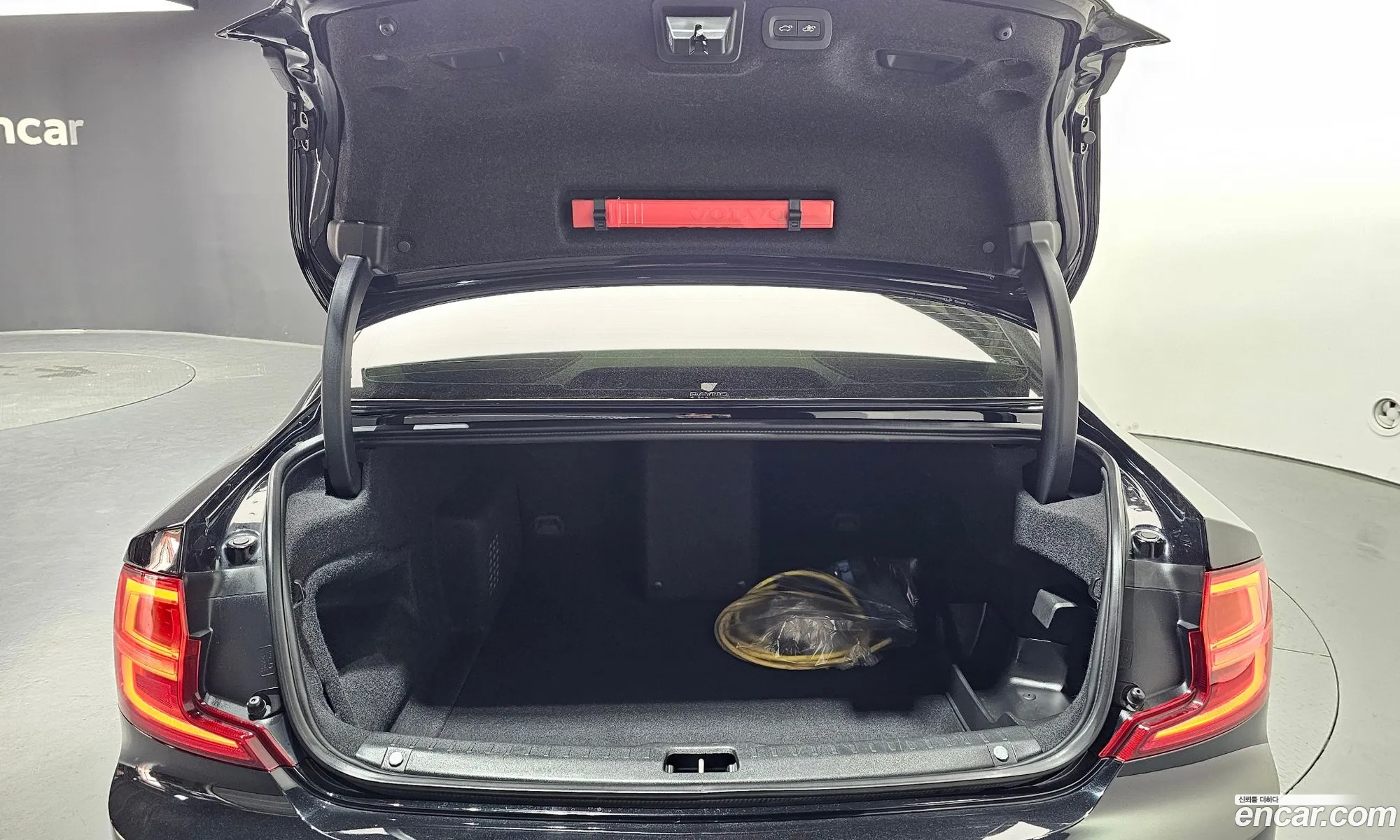 Volvo S90 2020 LVYPTBR0DLP147267 — 12