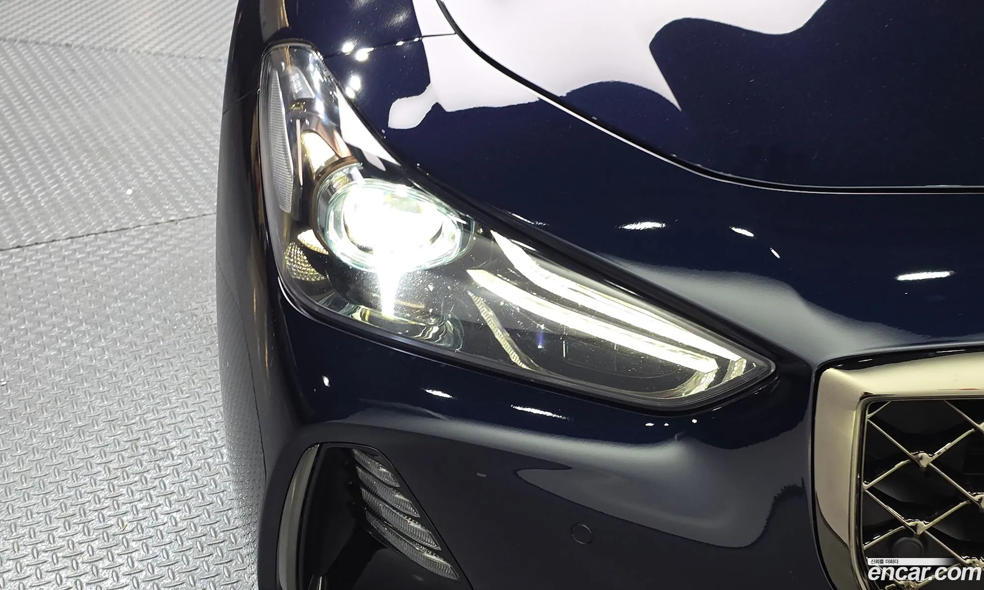 Genesis G70 2019 — 24