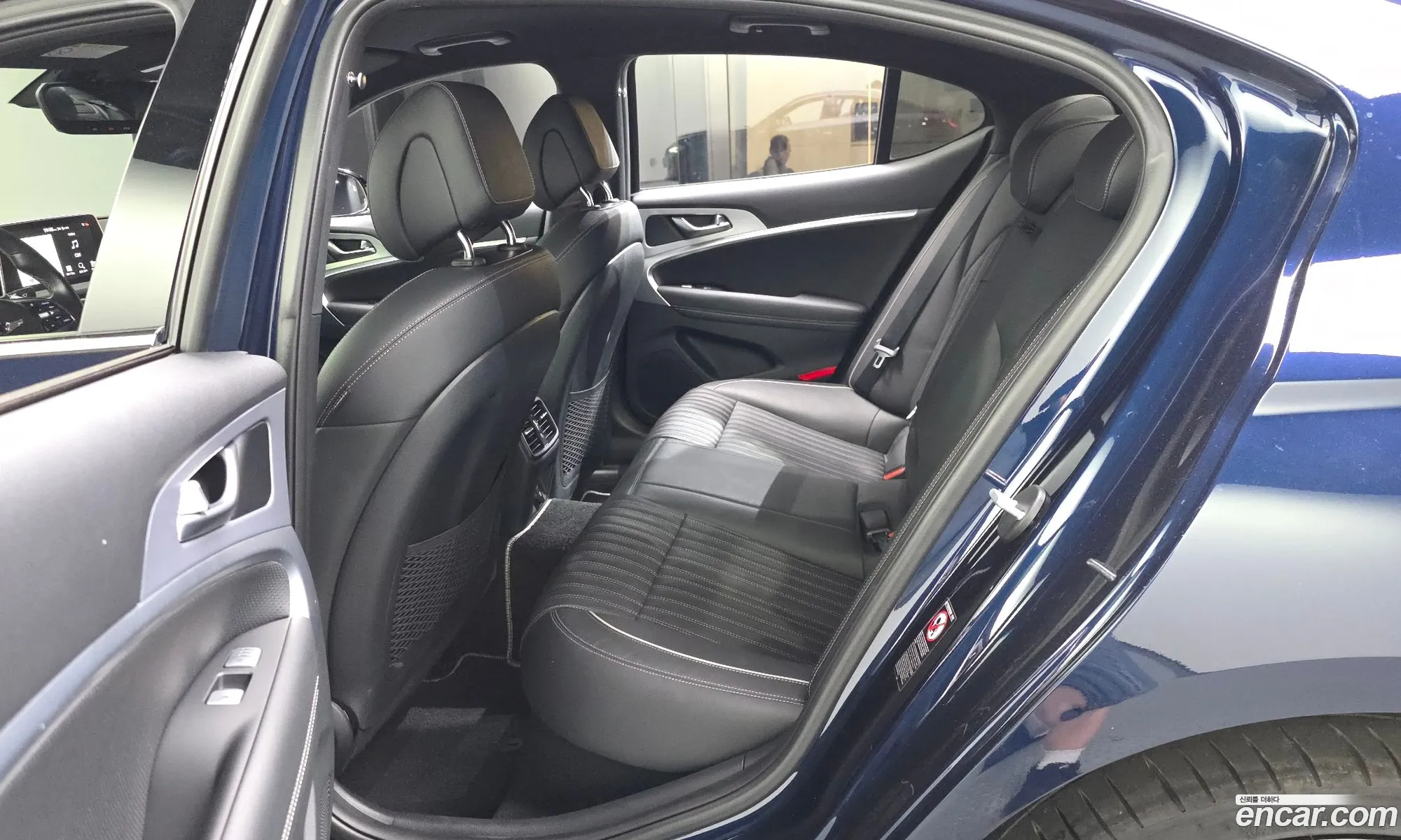 Genesis G70 2019 — 28