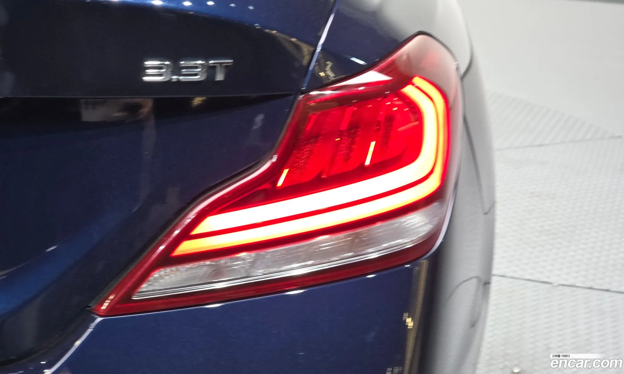 Genesis G70 2019 — 15