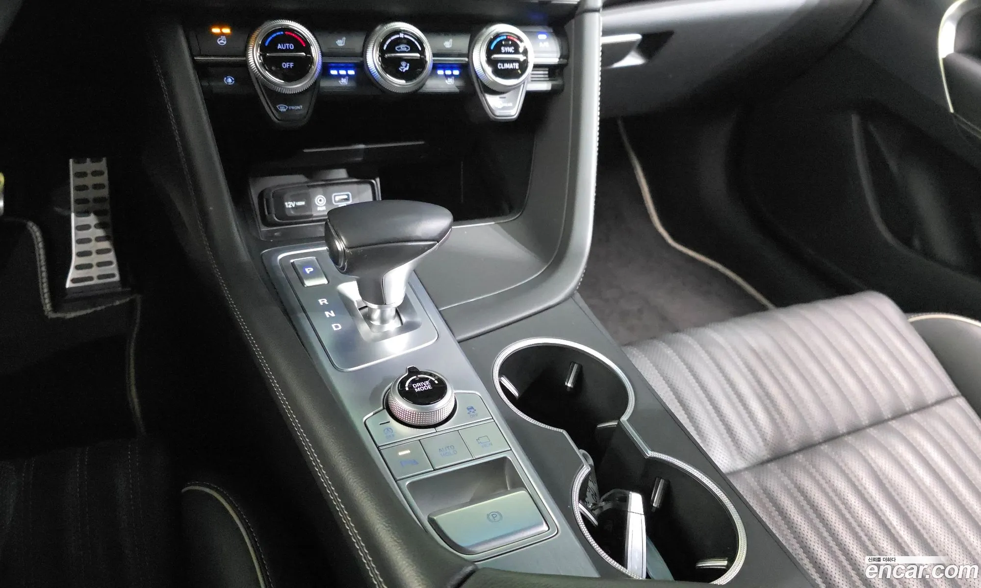 Genesis G70 2019 — 9