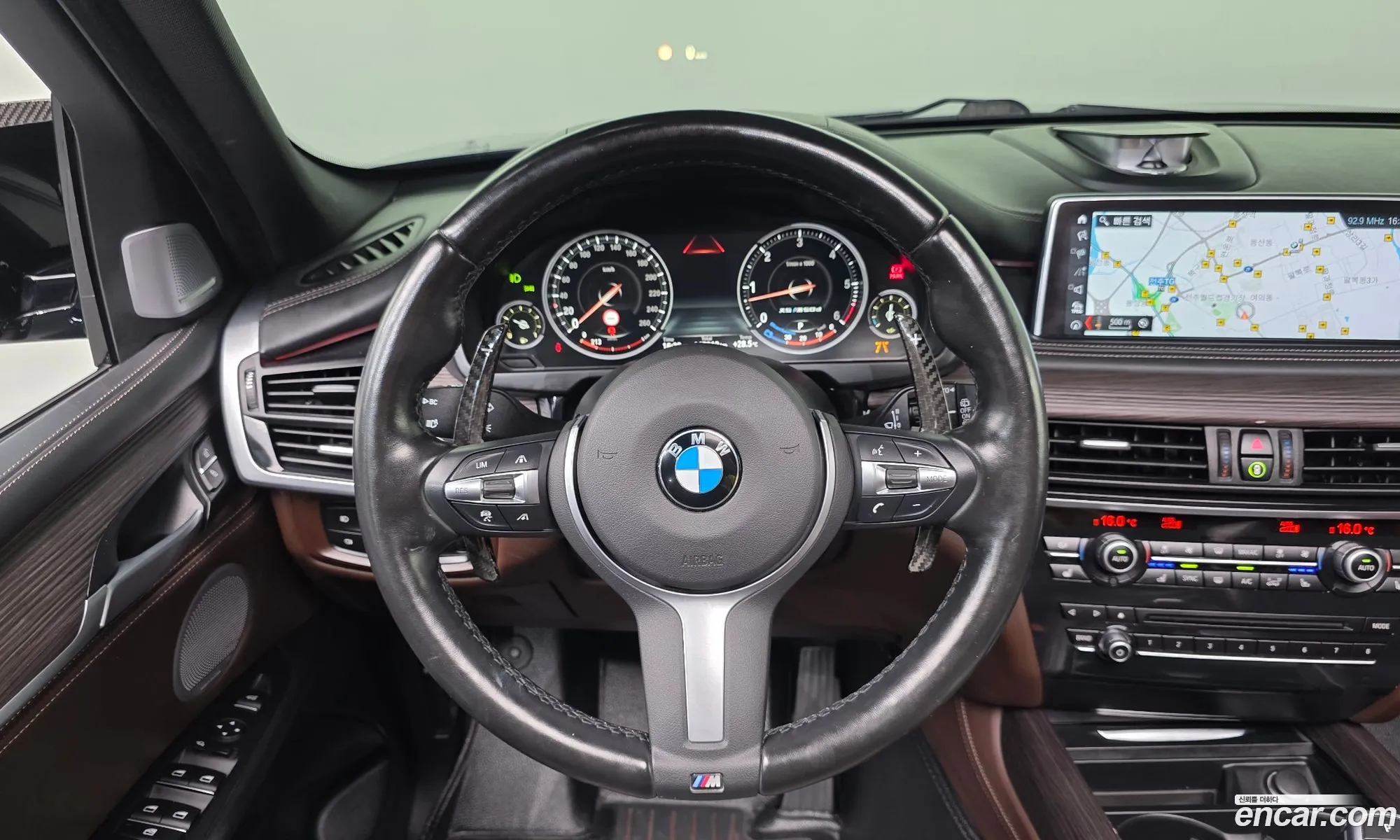 BMW X5 2018 — 20