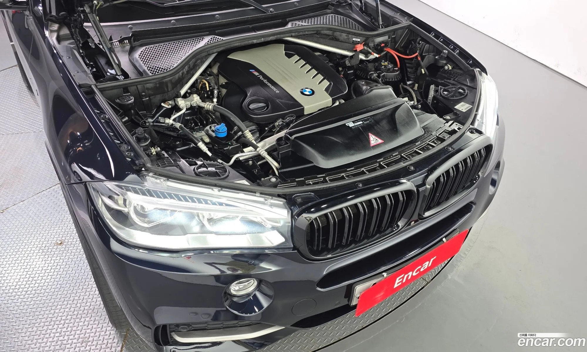 BMW X5 2018 — 8