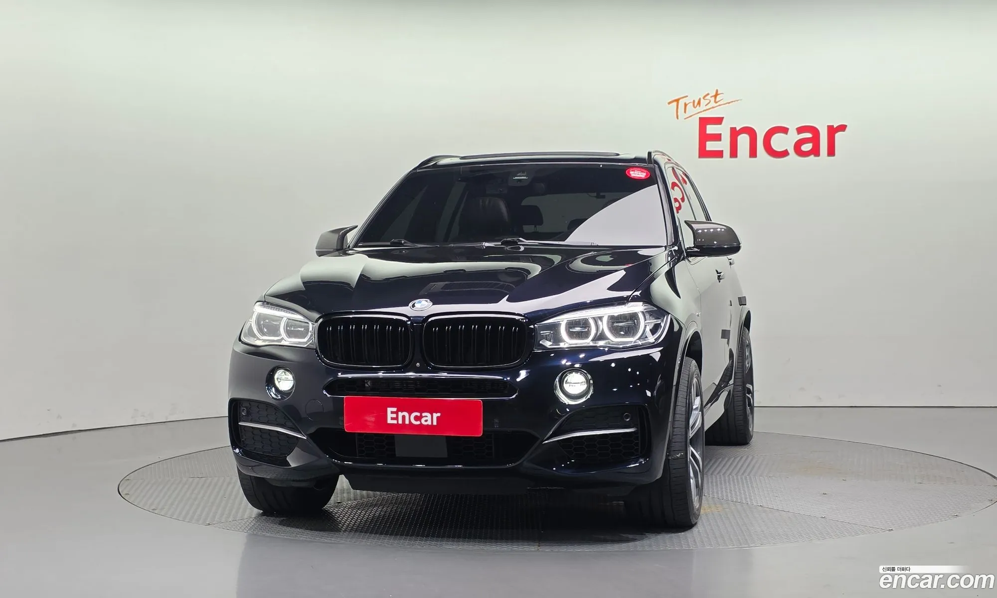 BMW X5 2018 — 17