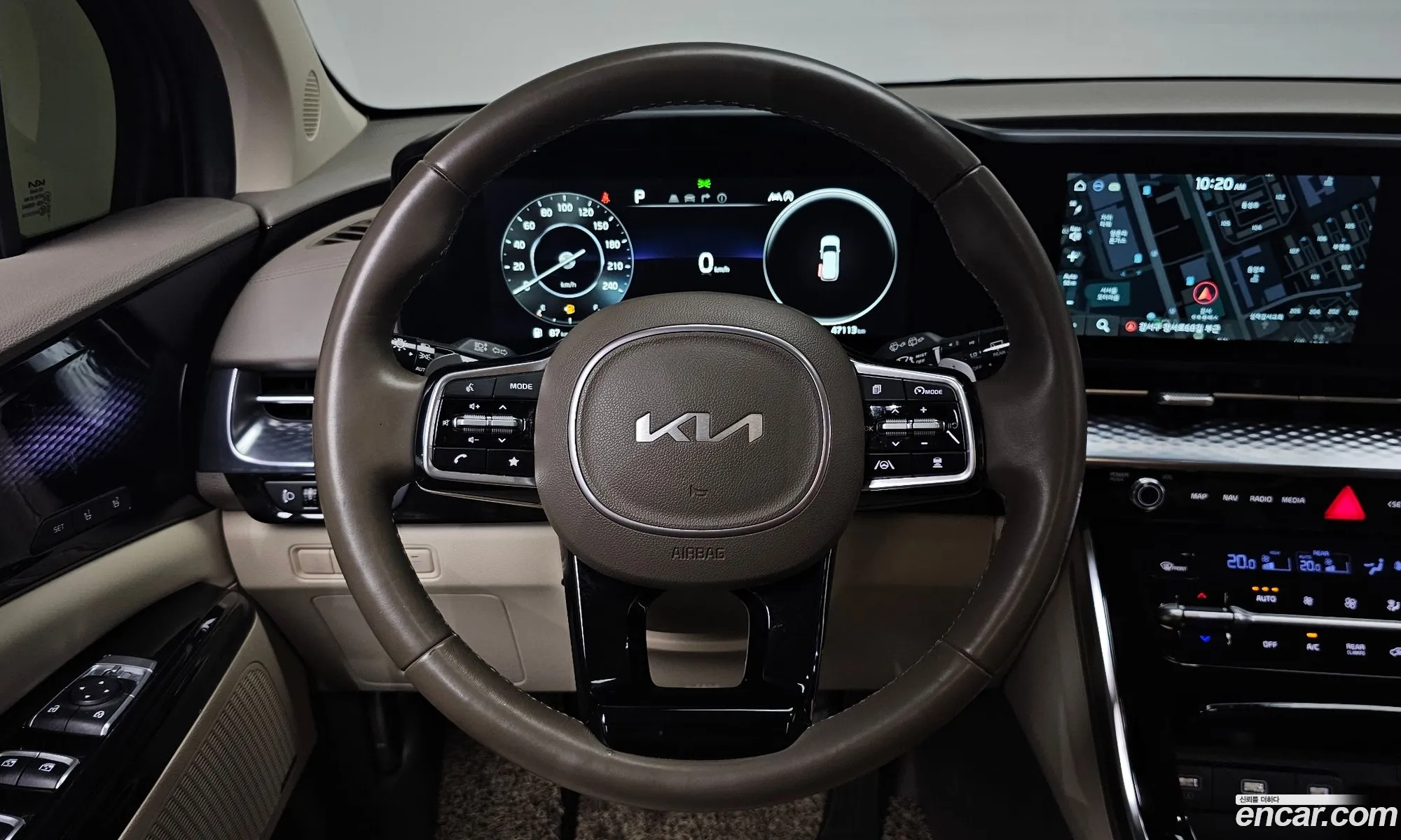 Kia Carnival 2023 — 32