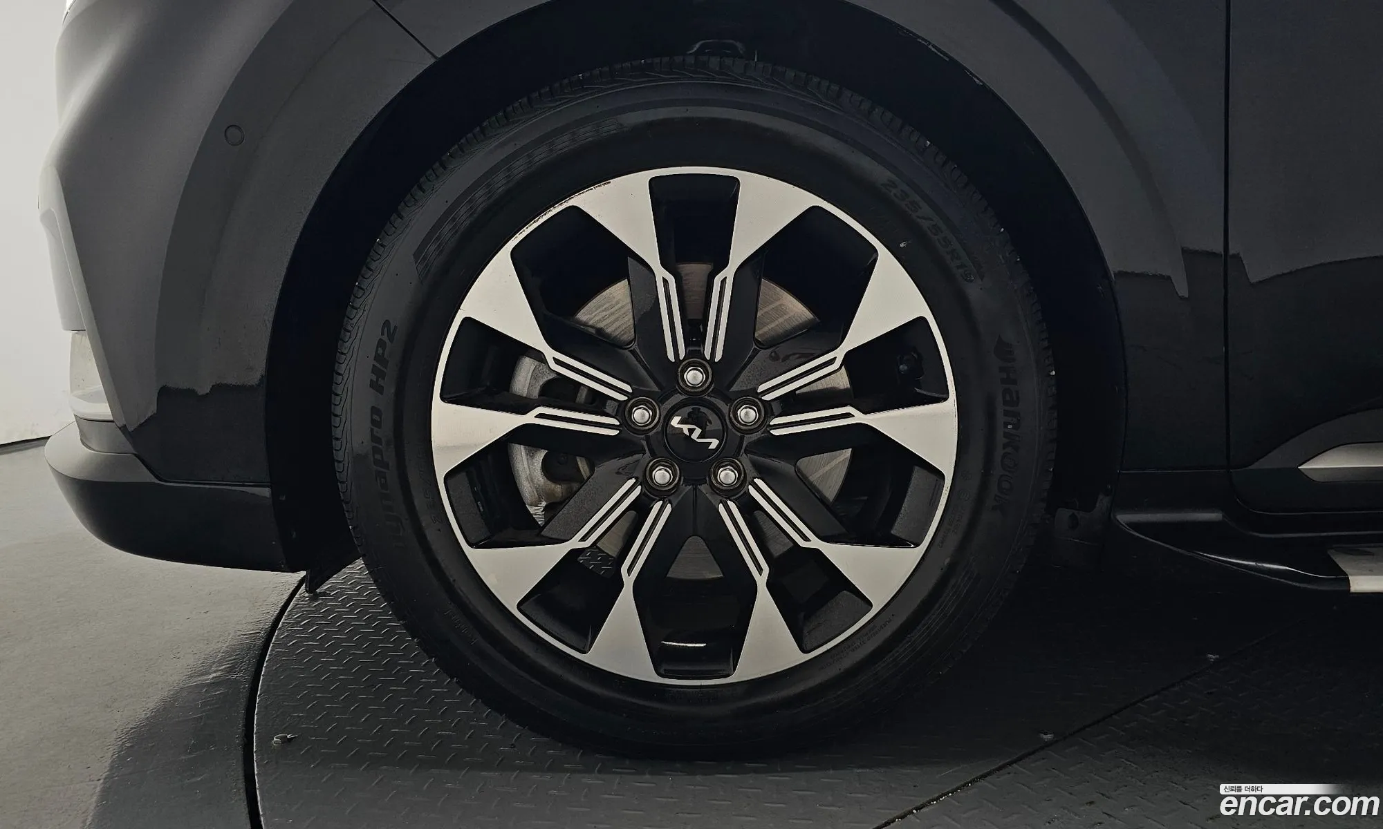 Kia Carnival 2023 — 19