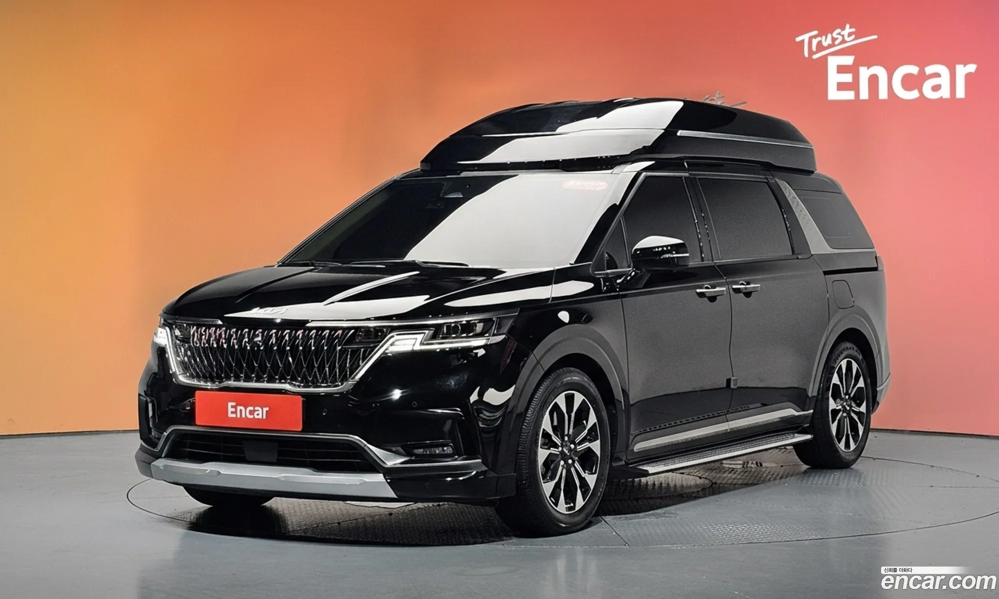 Kia Carnival 2023 — 2
