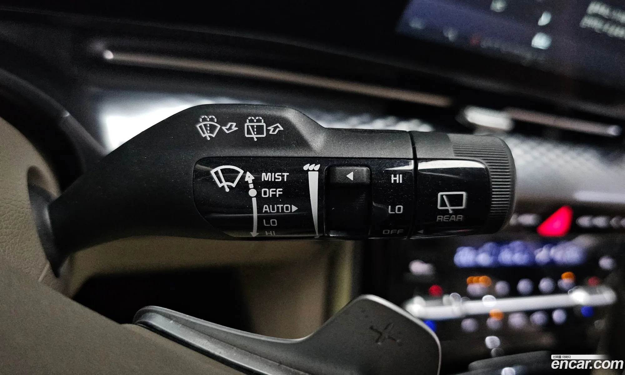 Kia Carnival 2023 — 34