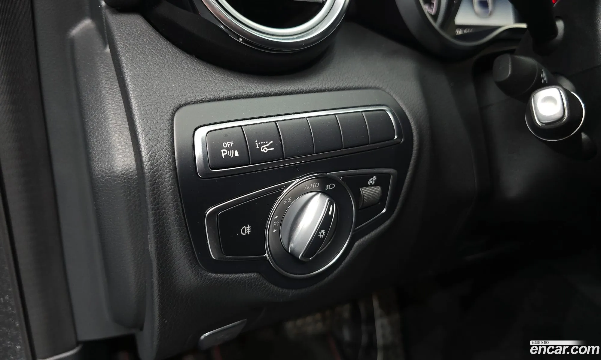 Mercedes-Benz C-Class W205 2018 — 34