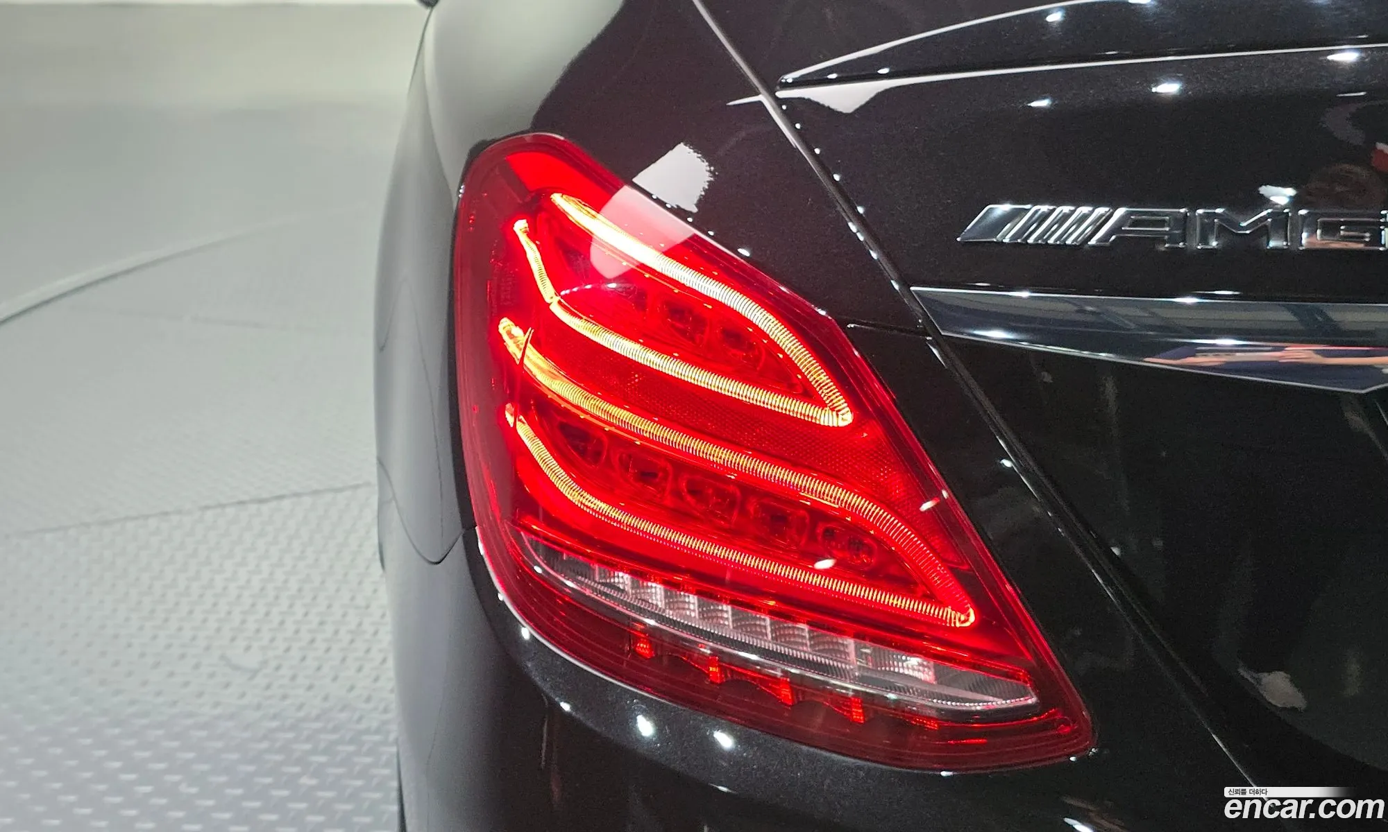 Mercedes-Benz C-Class W205 2018 — 15
