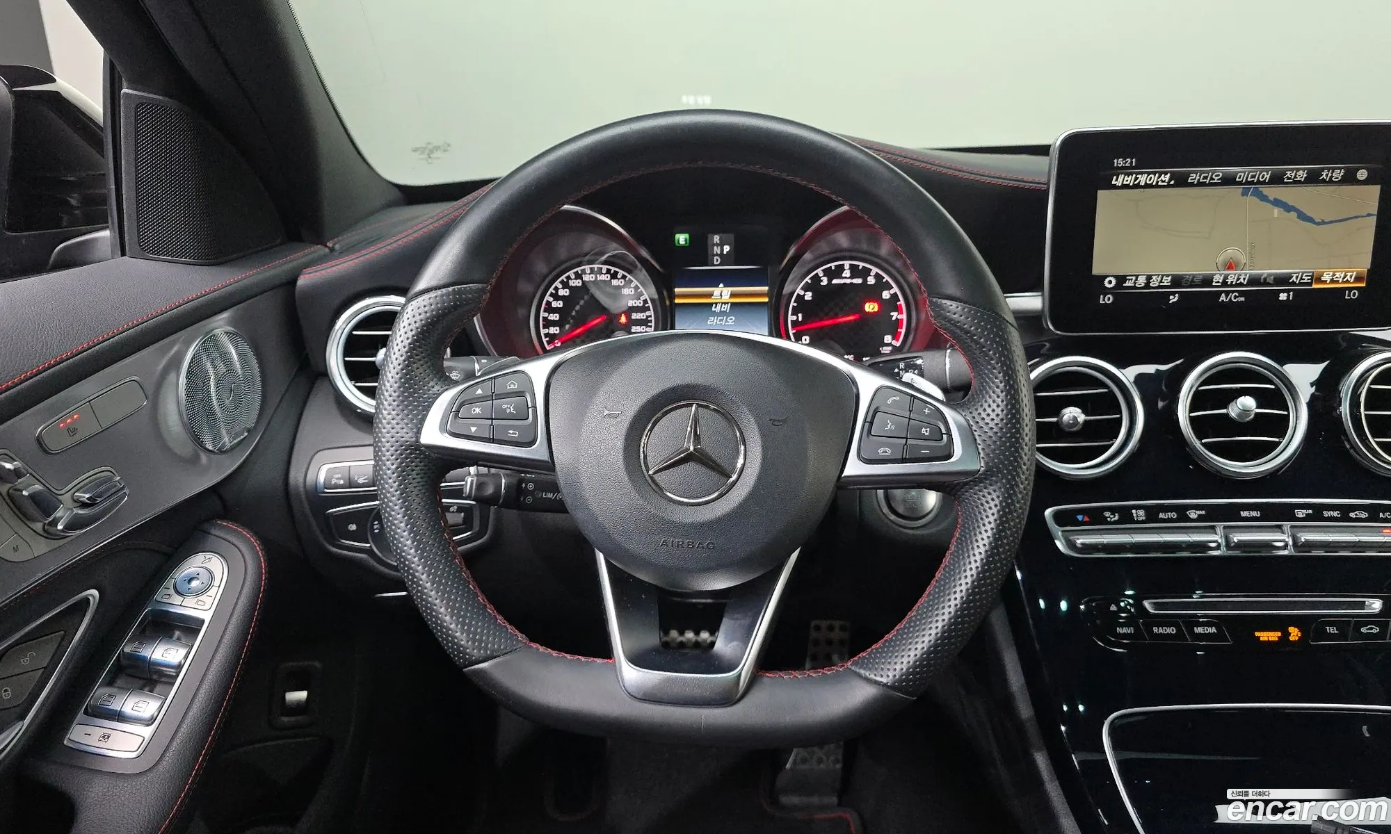 Mercedes-Benz C-Class W205 2018 — 28