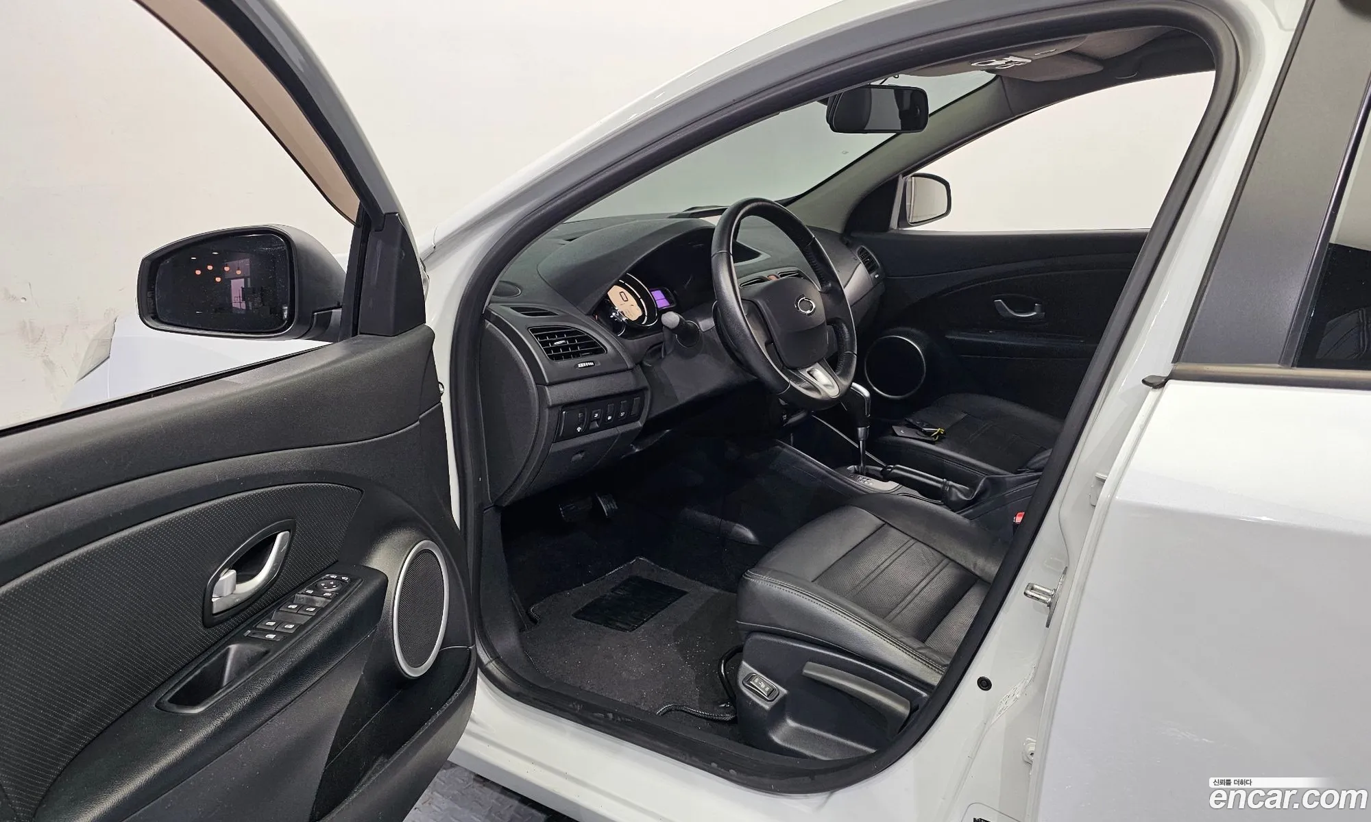 Renault Korea (Samsung) SM3 Neo 2017 — 14