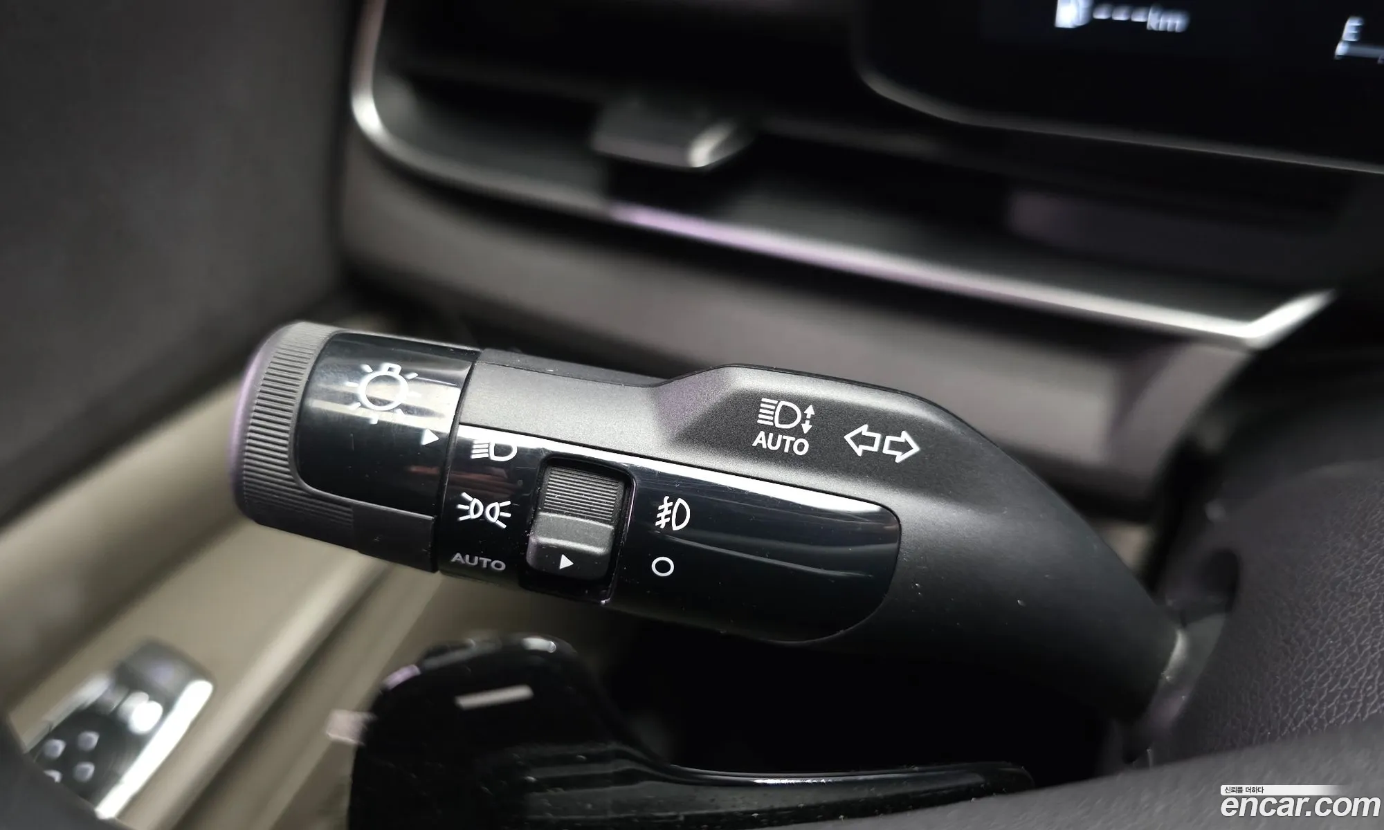 Kia Carnival 2025 — 16