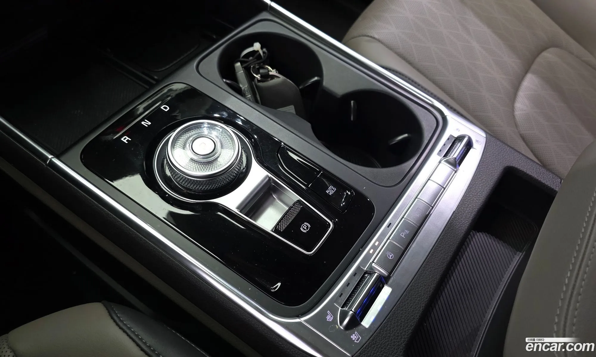 Kia Carnival 2025 — 4