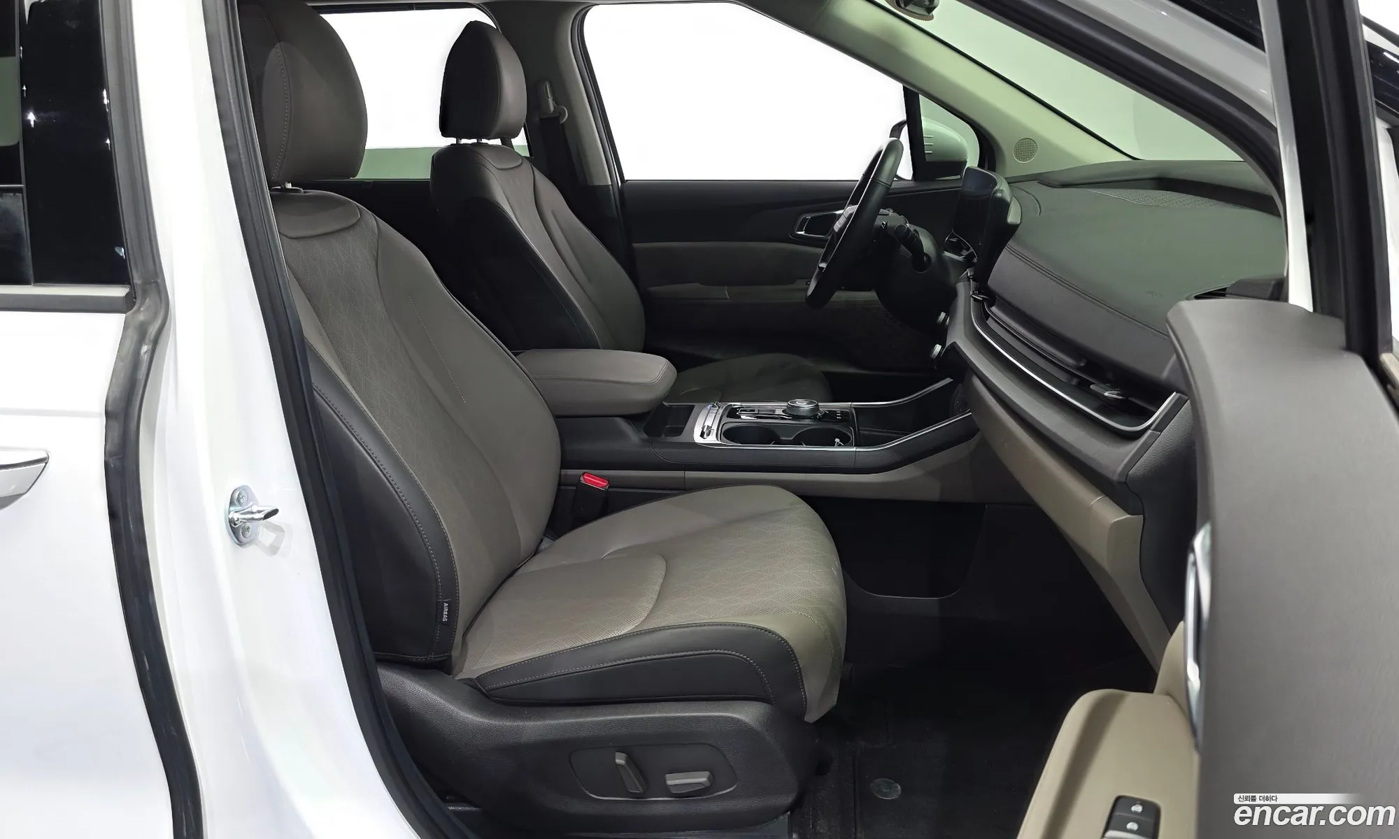 Kia Carnival 2025 — 33