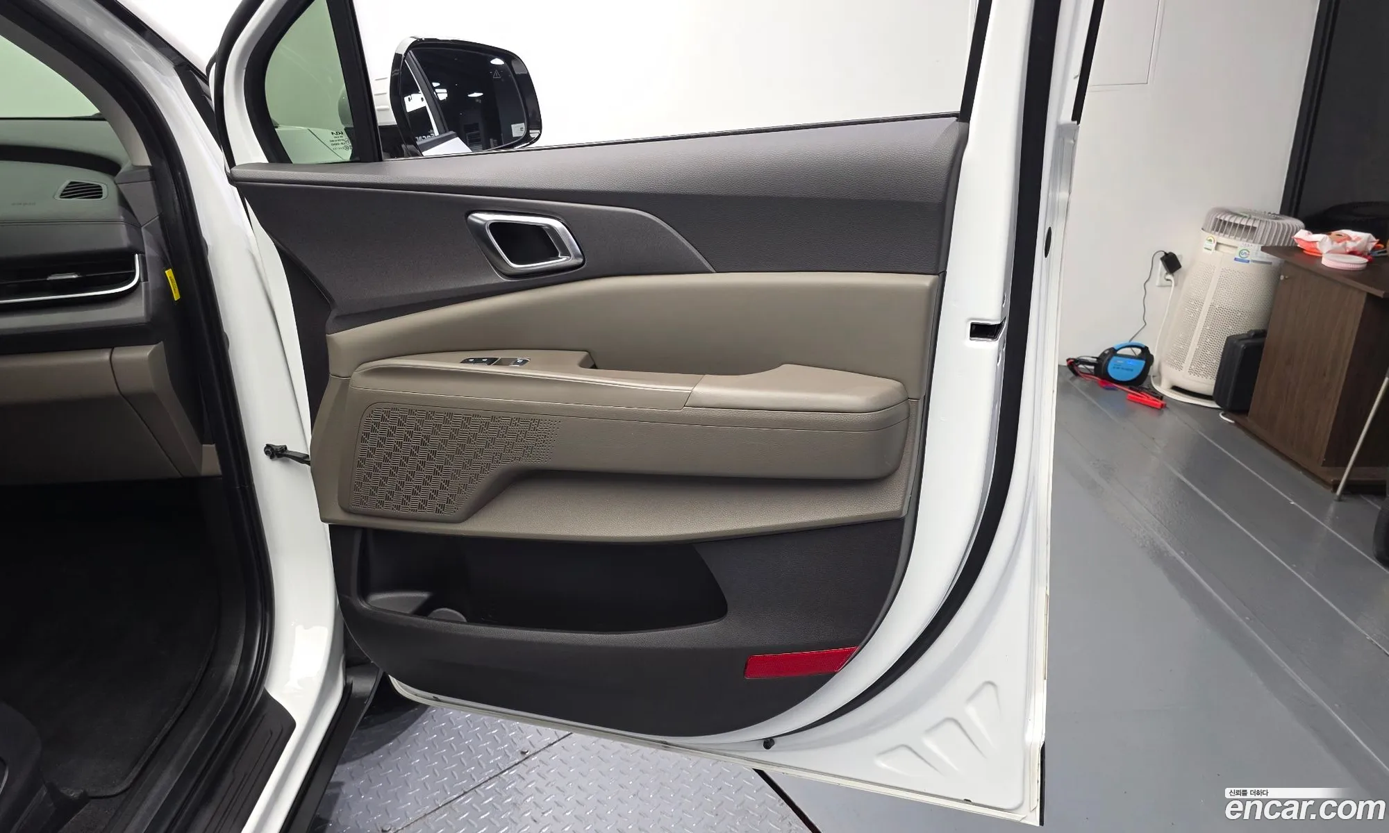 Kia Carnival 2025 — 9