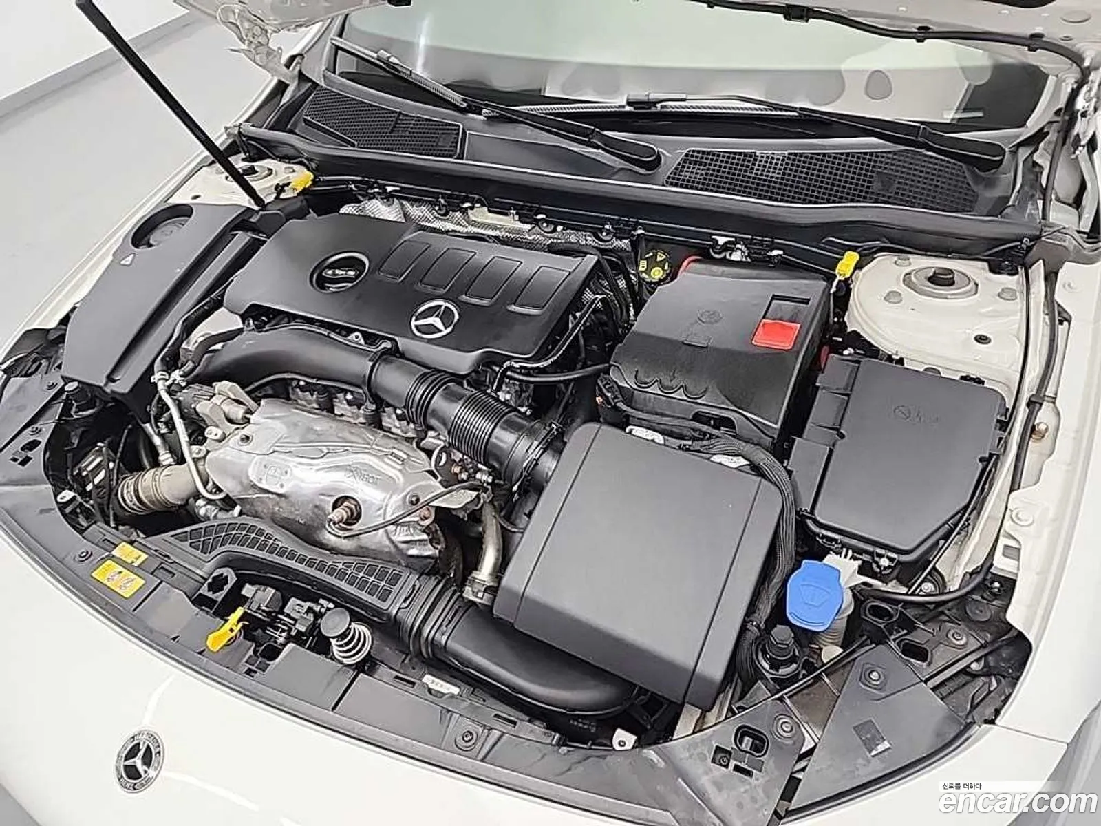 Mercedes-Benz A-Class W177 2023 — 16