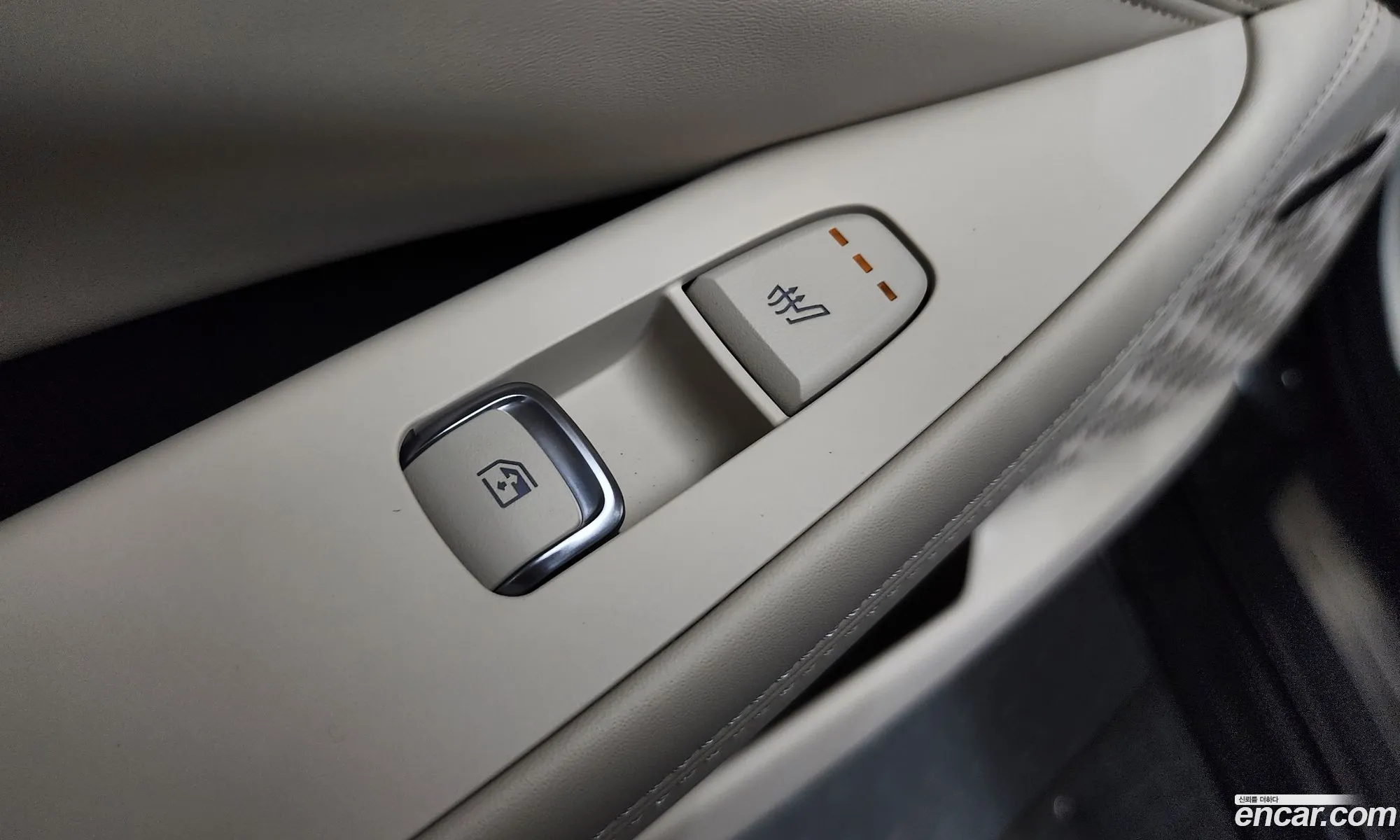 Kia K8 Hybrid 2026 — 35
