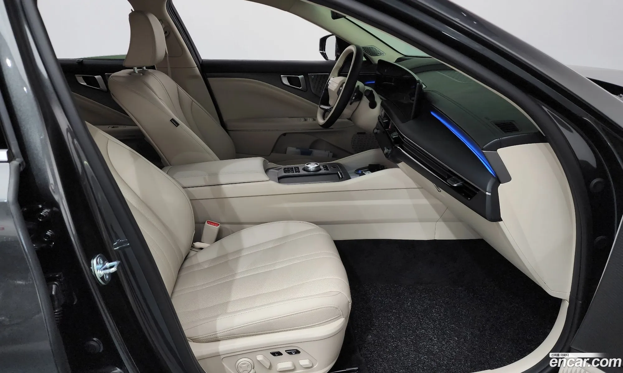 Kia K8 Hybrid 2026 — 34