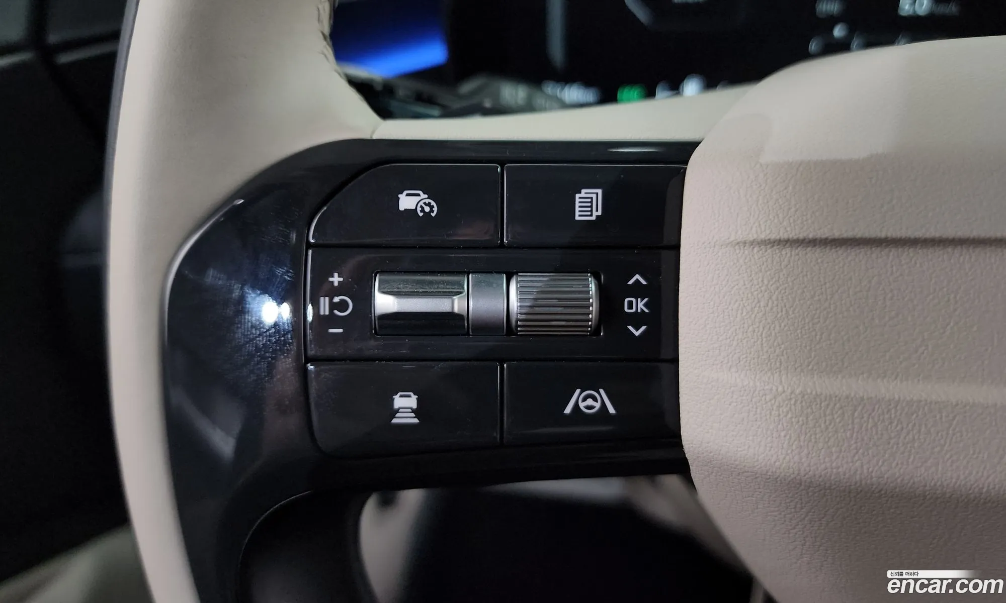 Kia K8 Hybrid 2026 — 33