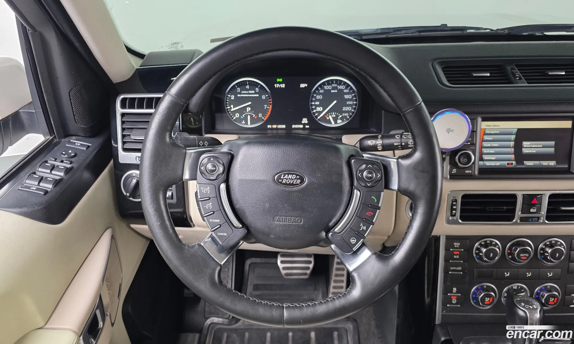 Land Rover Range Rover 2010 SALMF1E42AA317459 — 17