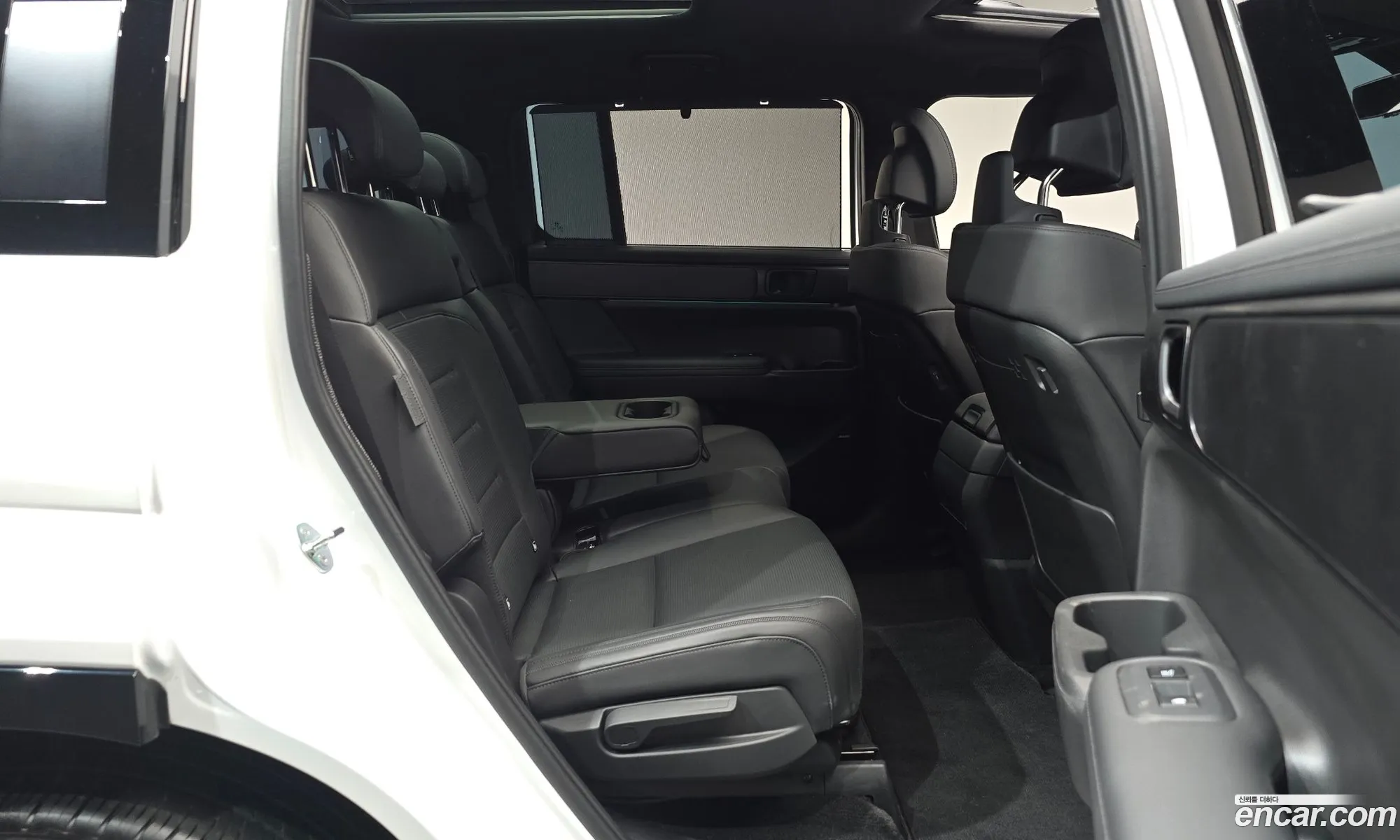 Hyundai Santa Fe 2024 — 12