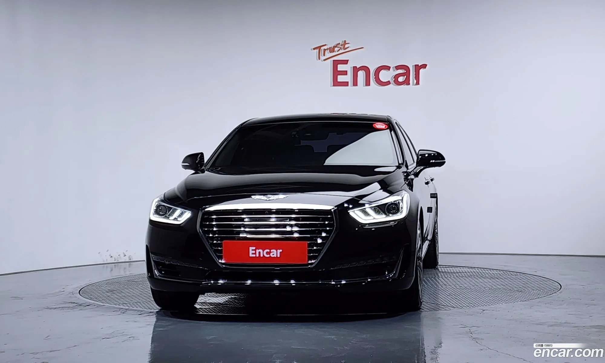 Genesis EQ900 2016 — 18