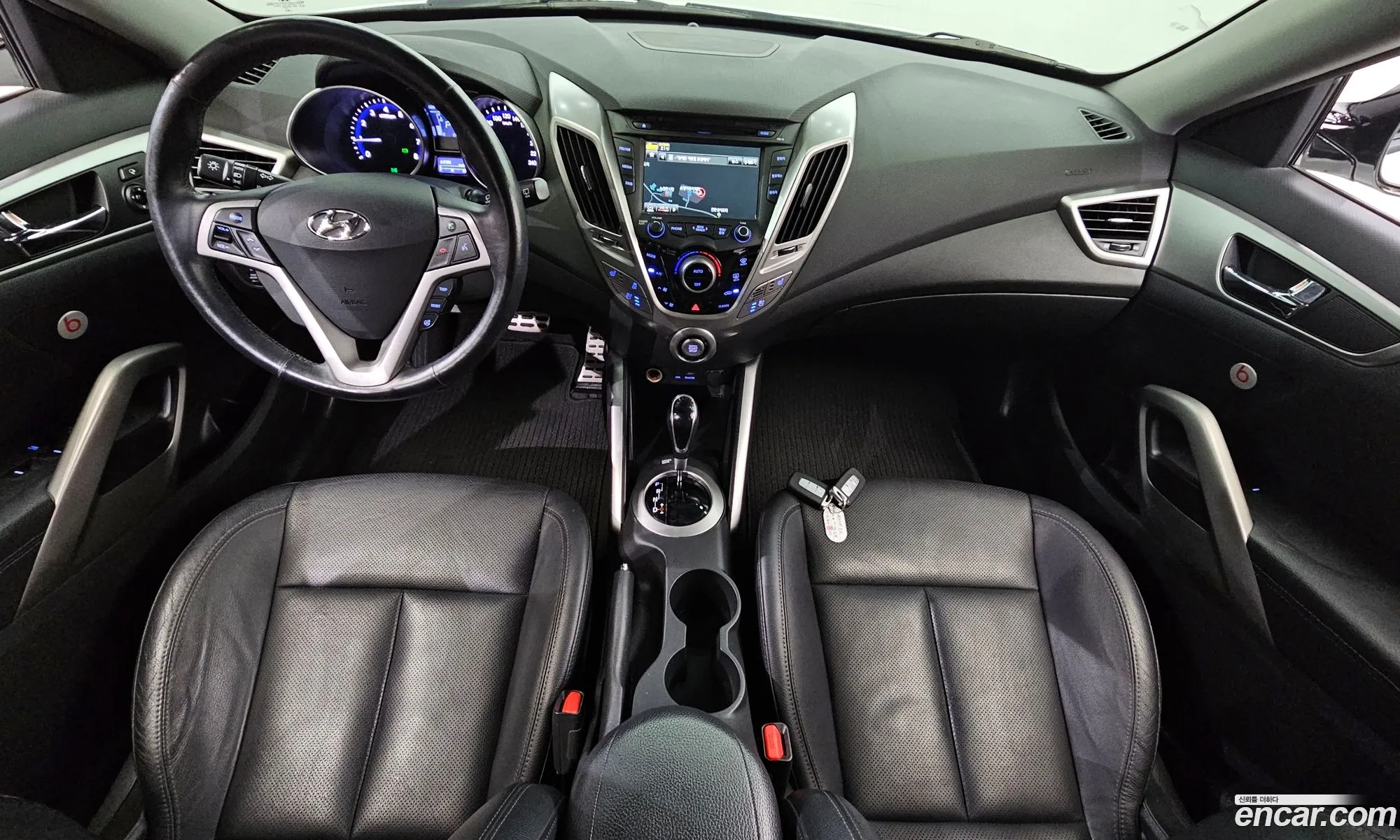 Hyundai Veloster 2013 — 16