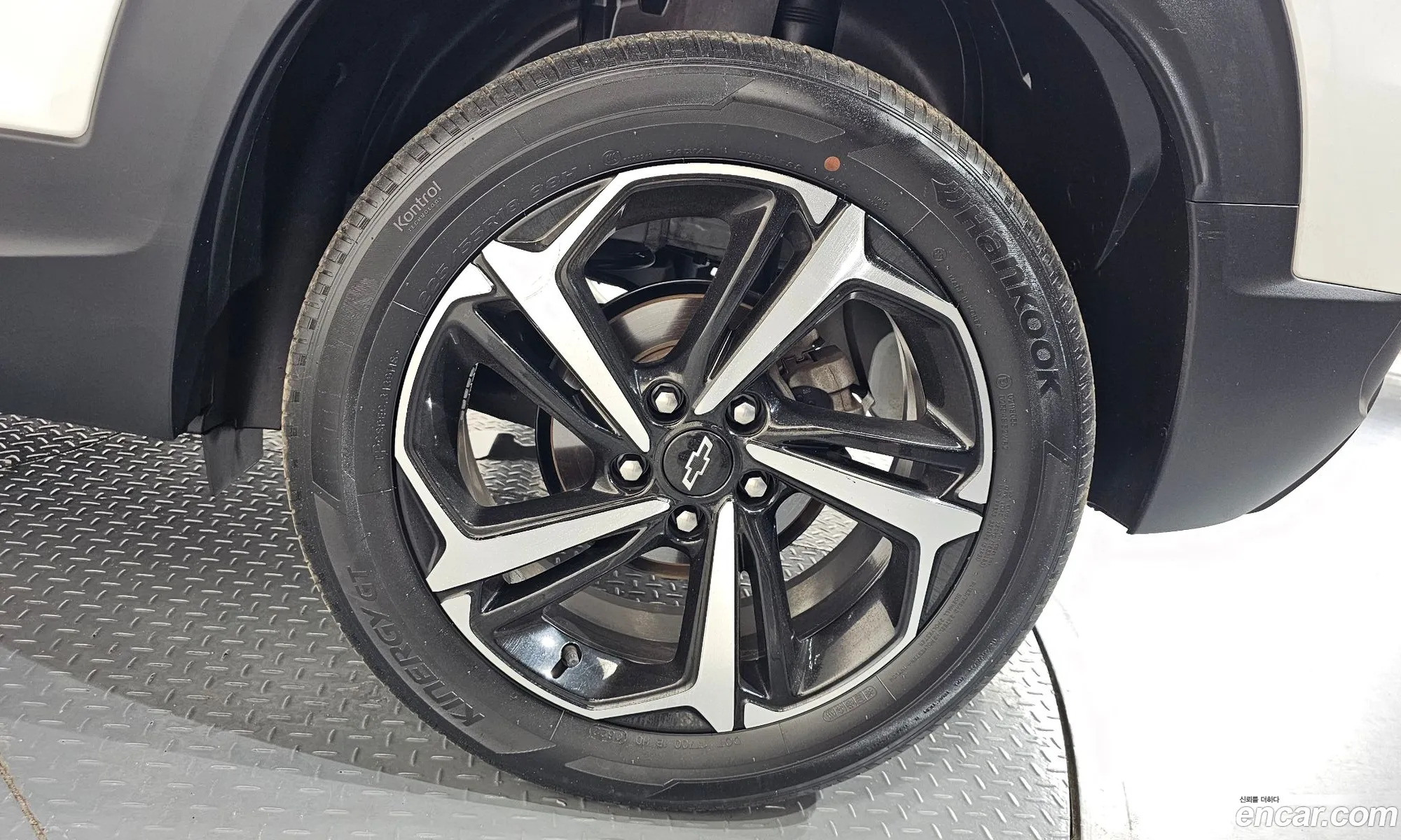 Chevrolet (GM Daewoo) Trailblazer 2022 — 18