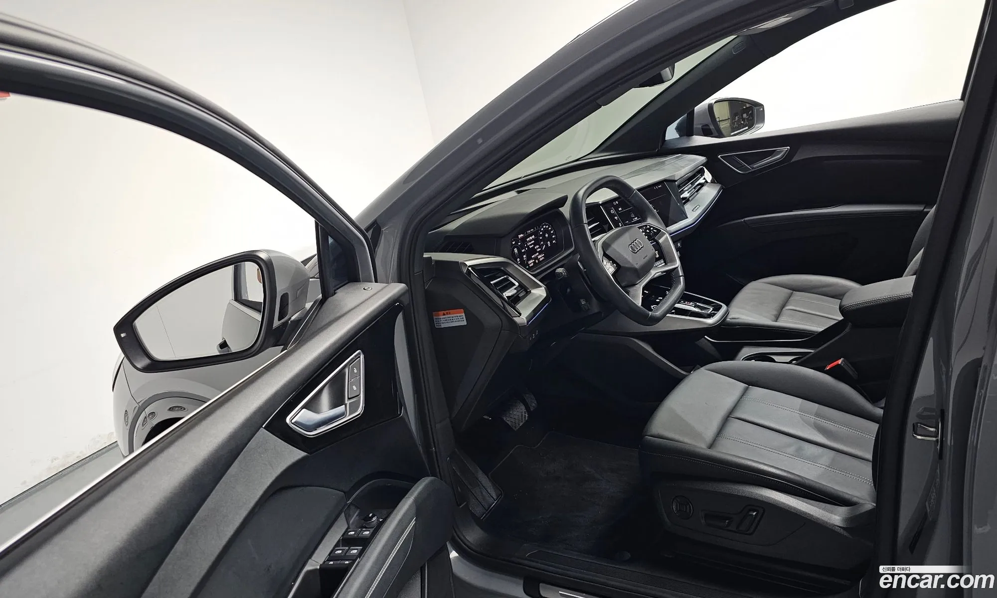 Audi Q4 e-tron 2023 WAUZZZFZ1PP068491 — 12