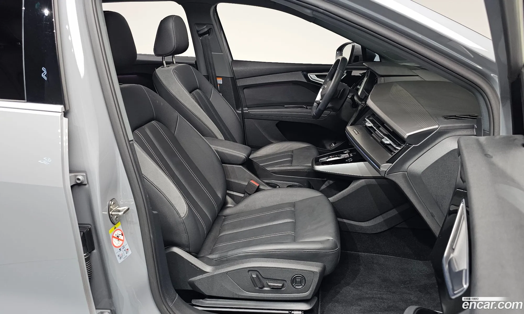 Audi Q4 e-tron 2023 WAUZZZFZ1PP068491 — 18
