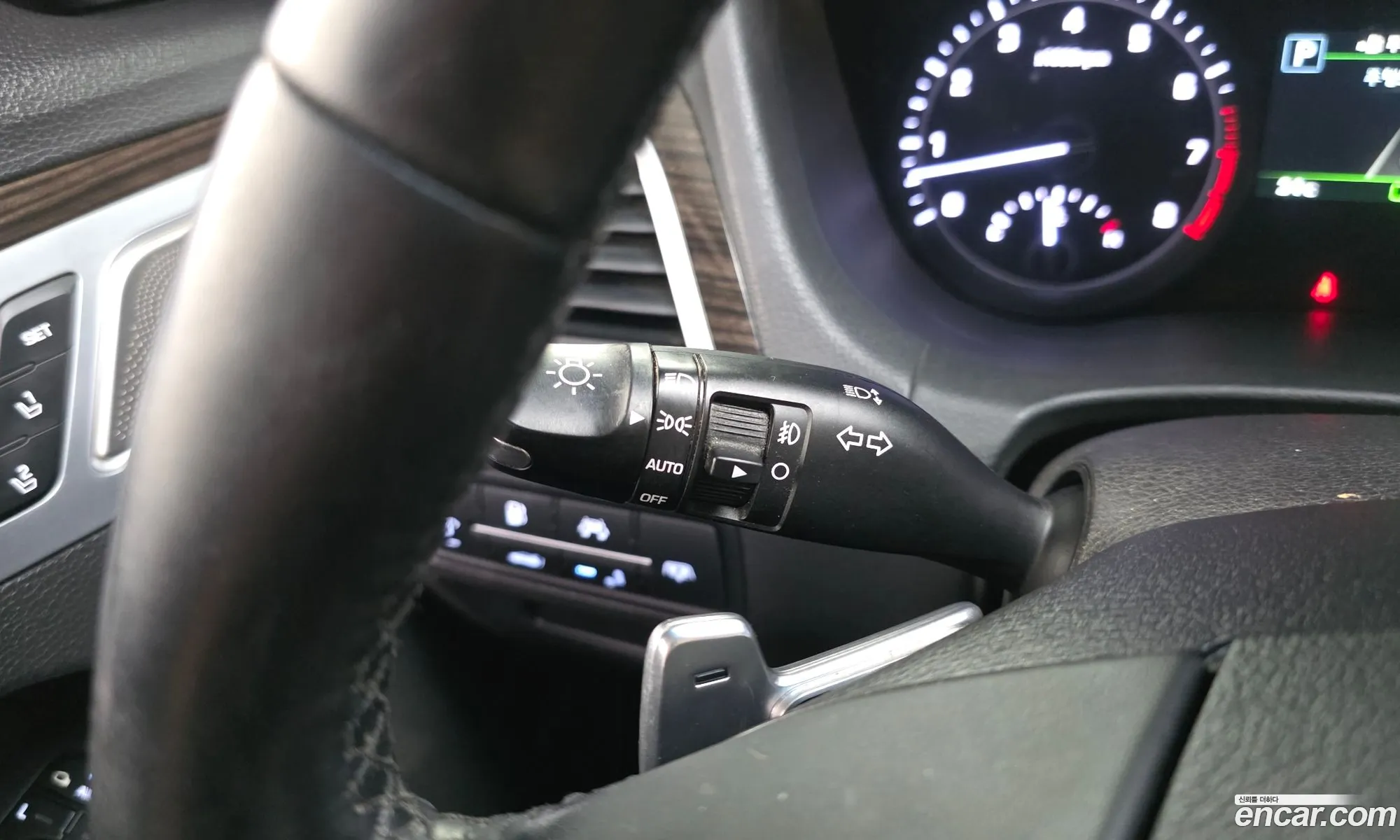 Genesis G80 2016 — 14