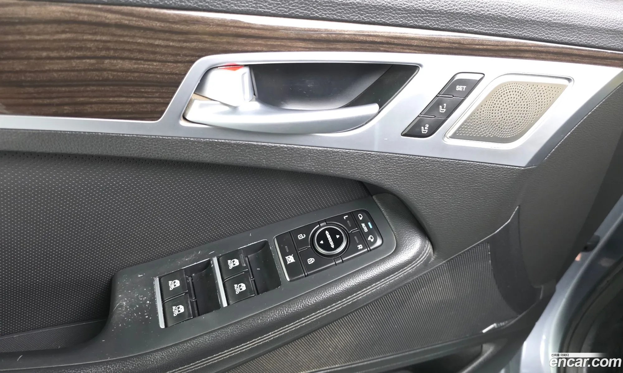Genesis G80 2016 — 9