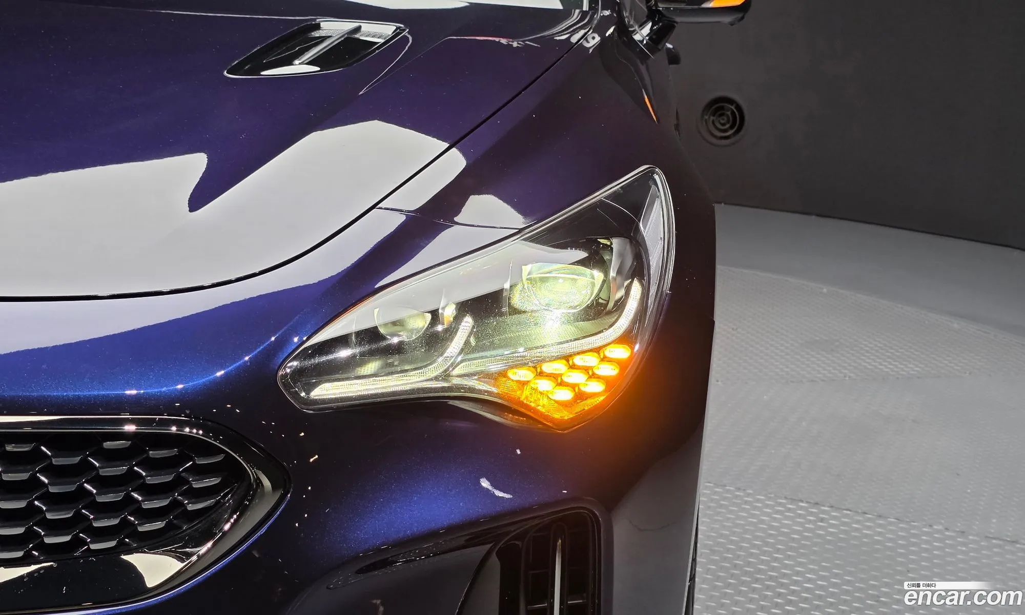 Kia Stinger Meister 2021 — 11