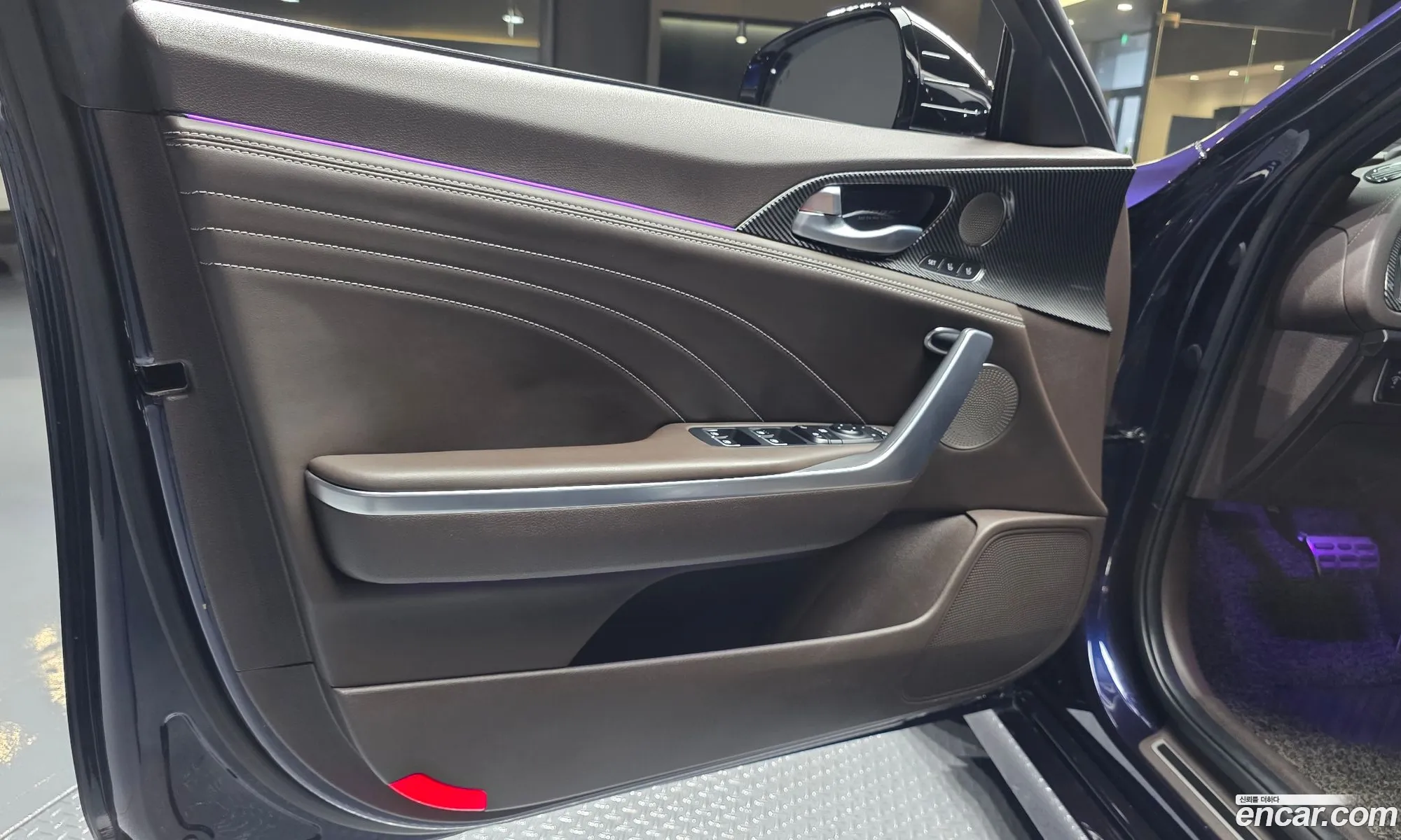 Kia Stinger Meister 2021 — 3