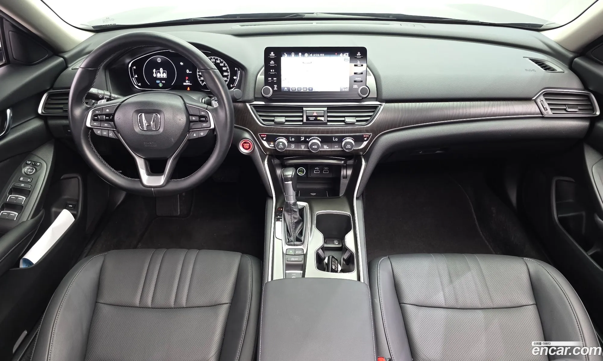 Honda Accord 10th Gen 2021 — 28