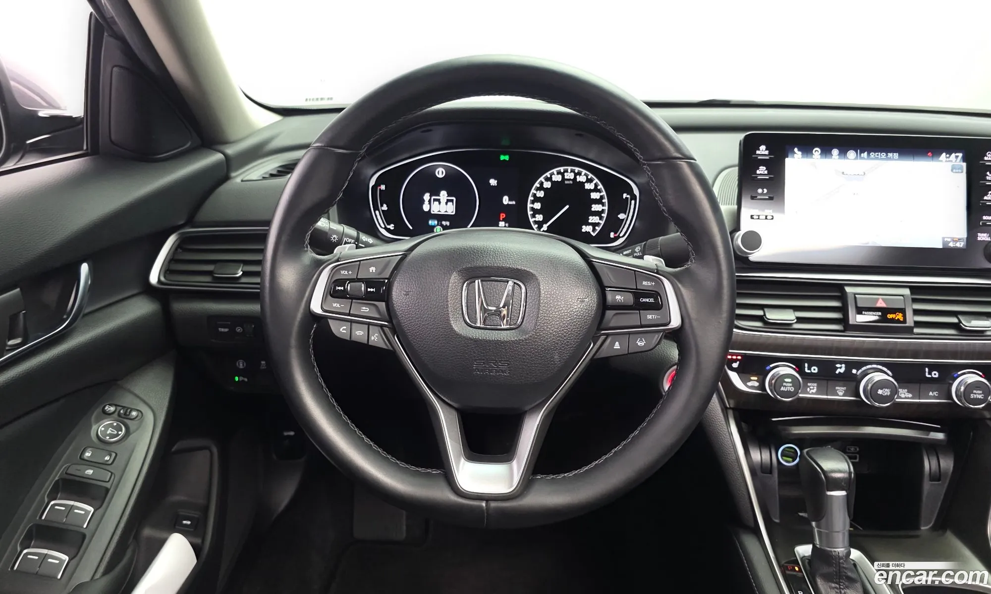 Honda Accord 10th Gen 2021 — 25