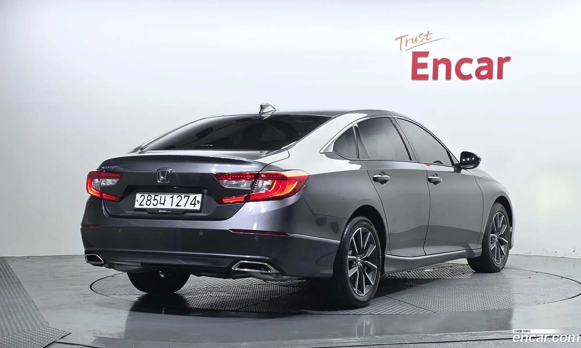 Honda Accord 10th Gen 2021 — 10