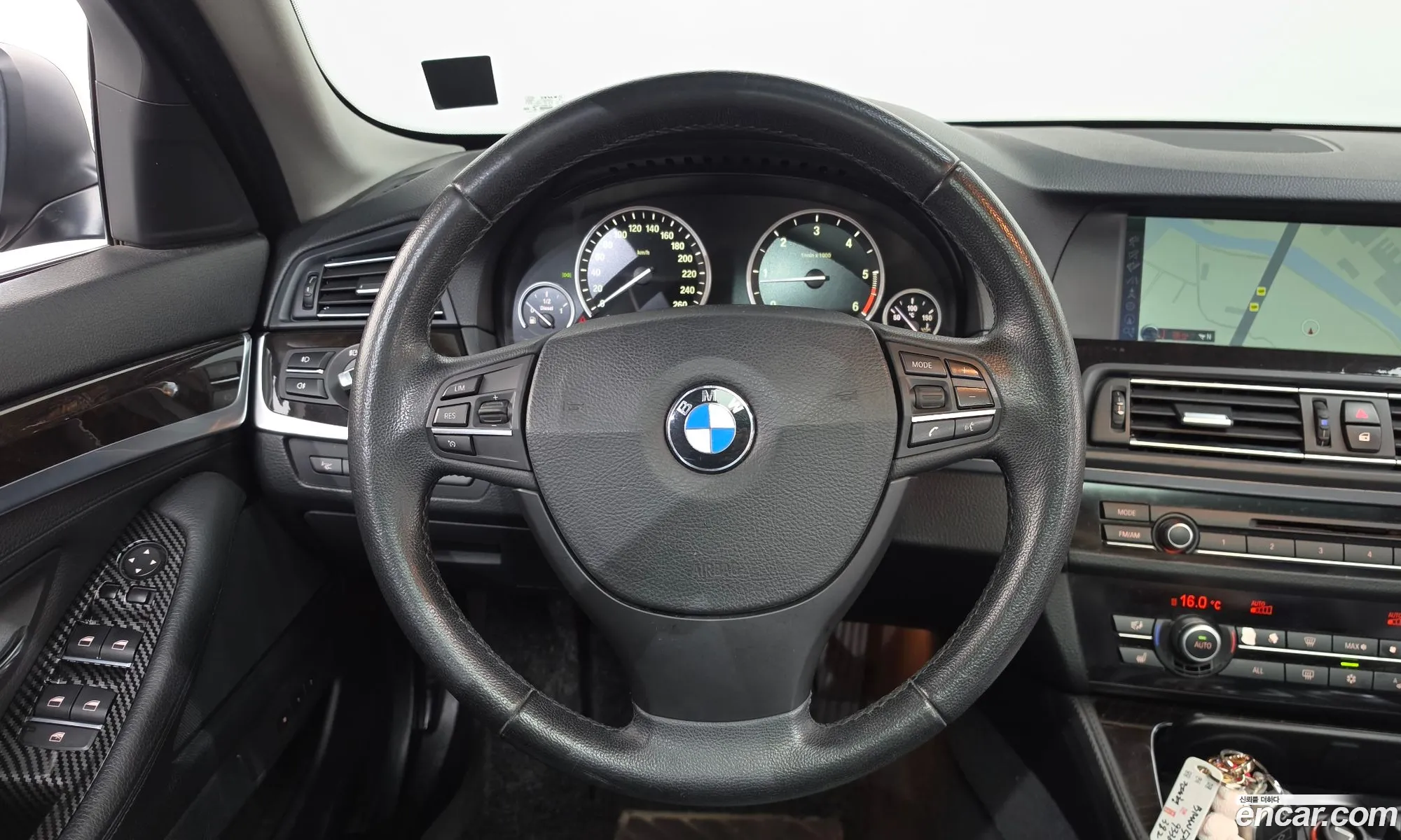 BMW 5 Series 2012 — 13
