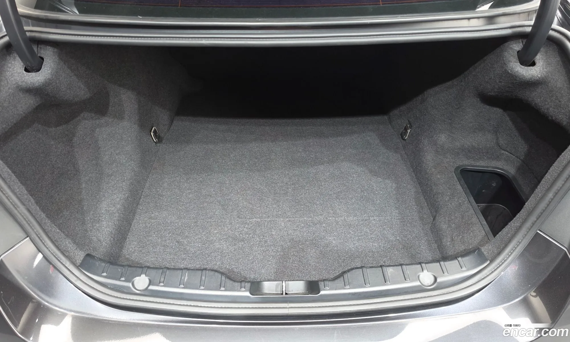 BMW 5 Series 2012 — 11