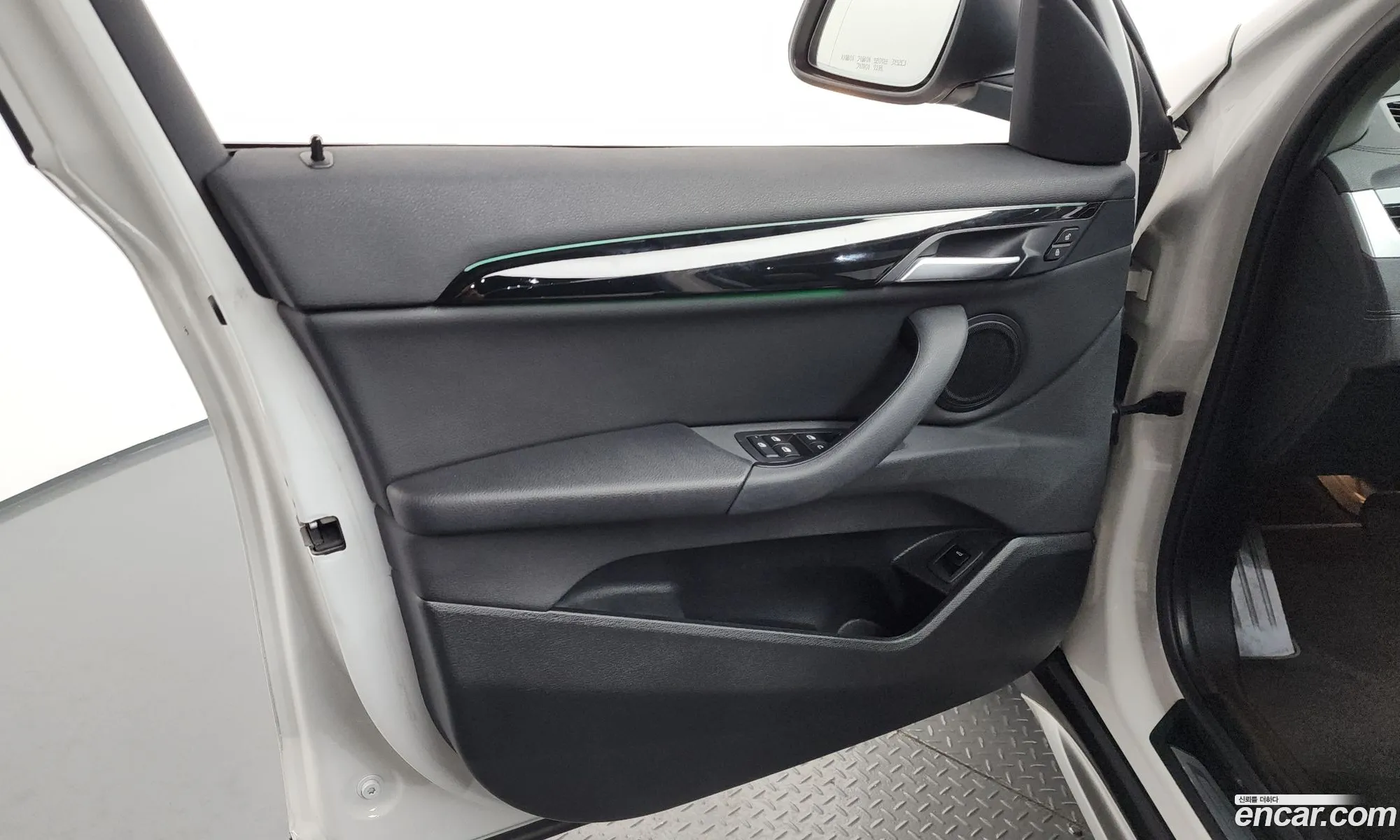 BMW X1 2022 WBA11DG04N5V28386 — 13