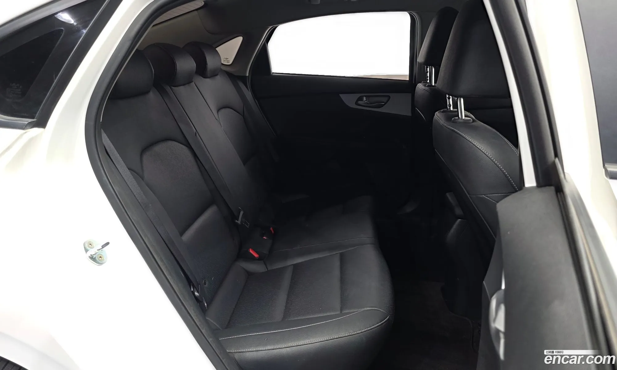 Kia K3 2022 — 14