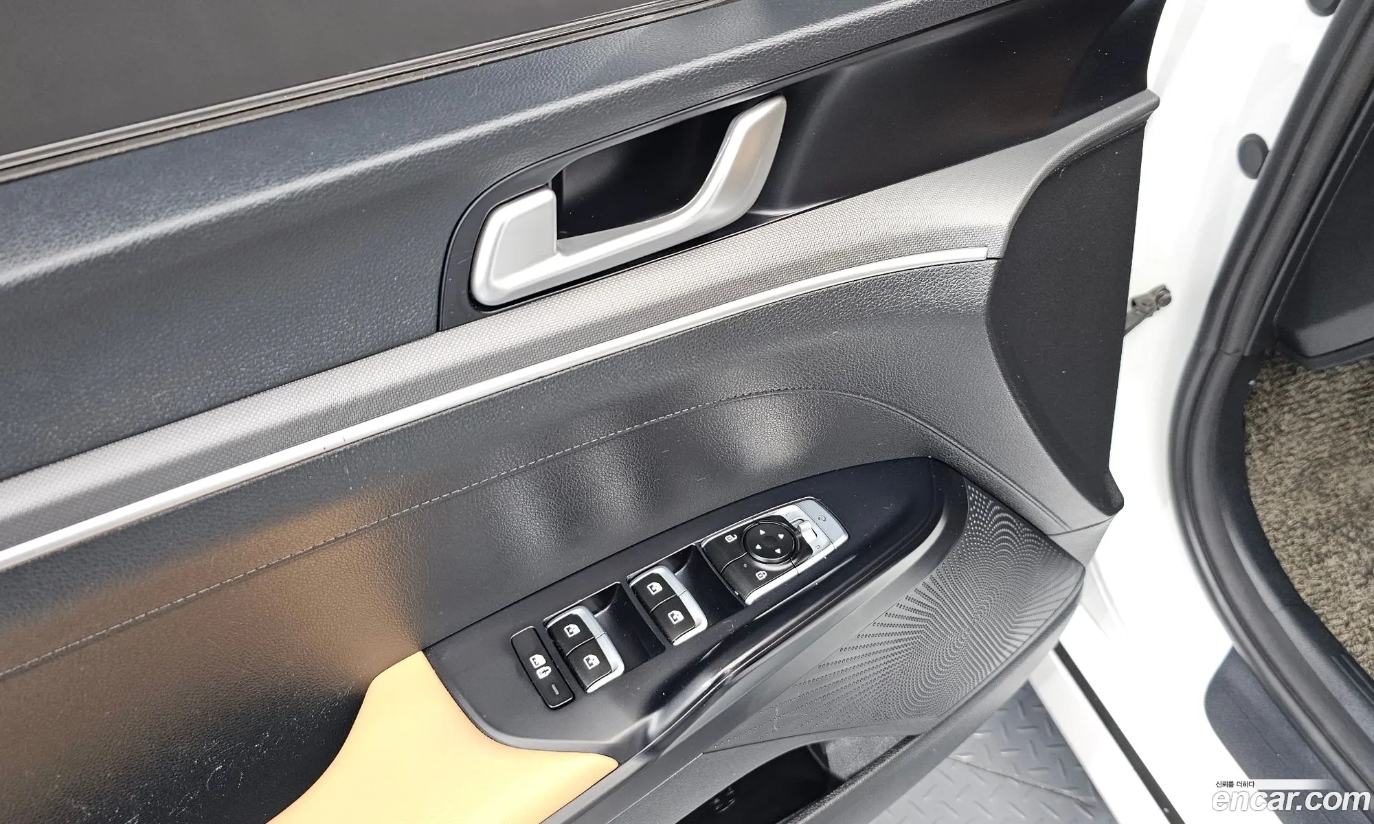 Kia K5 2019 — 28